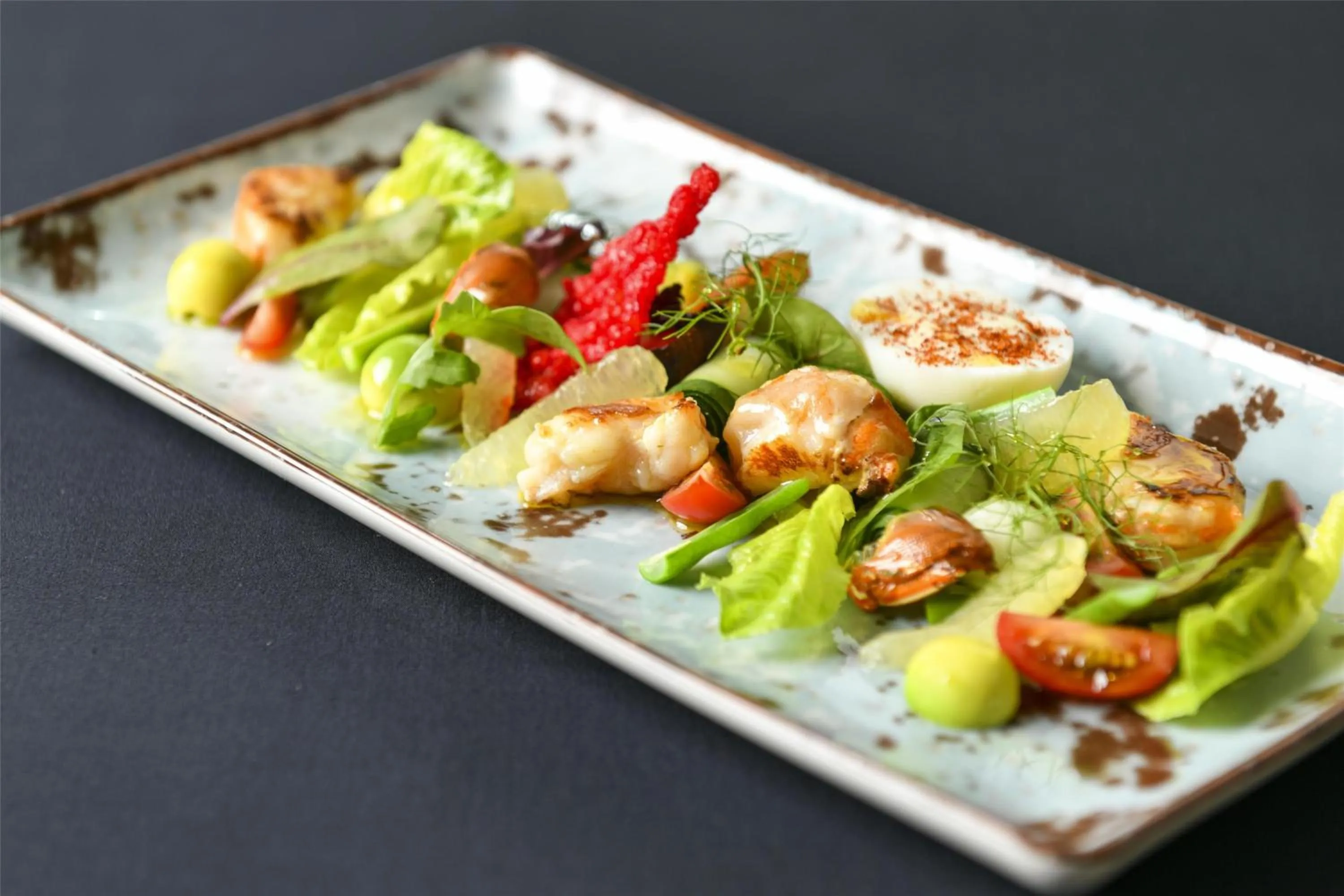 Restaurant/places to eat in Kempinski Hotel Gold Coast City