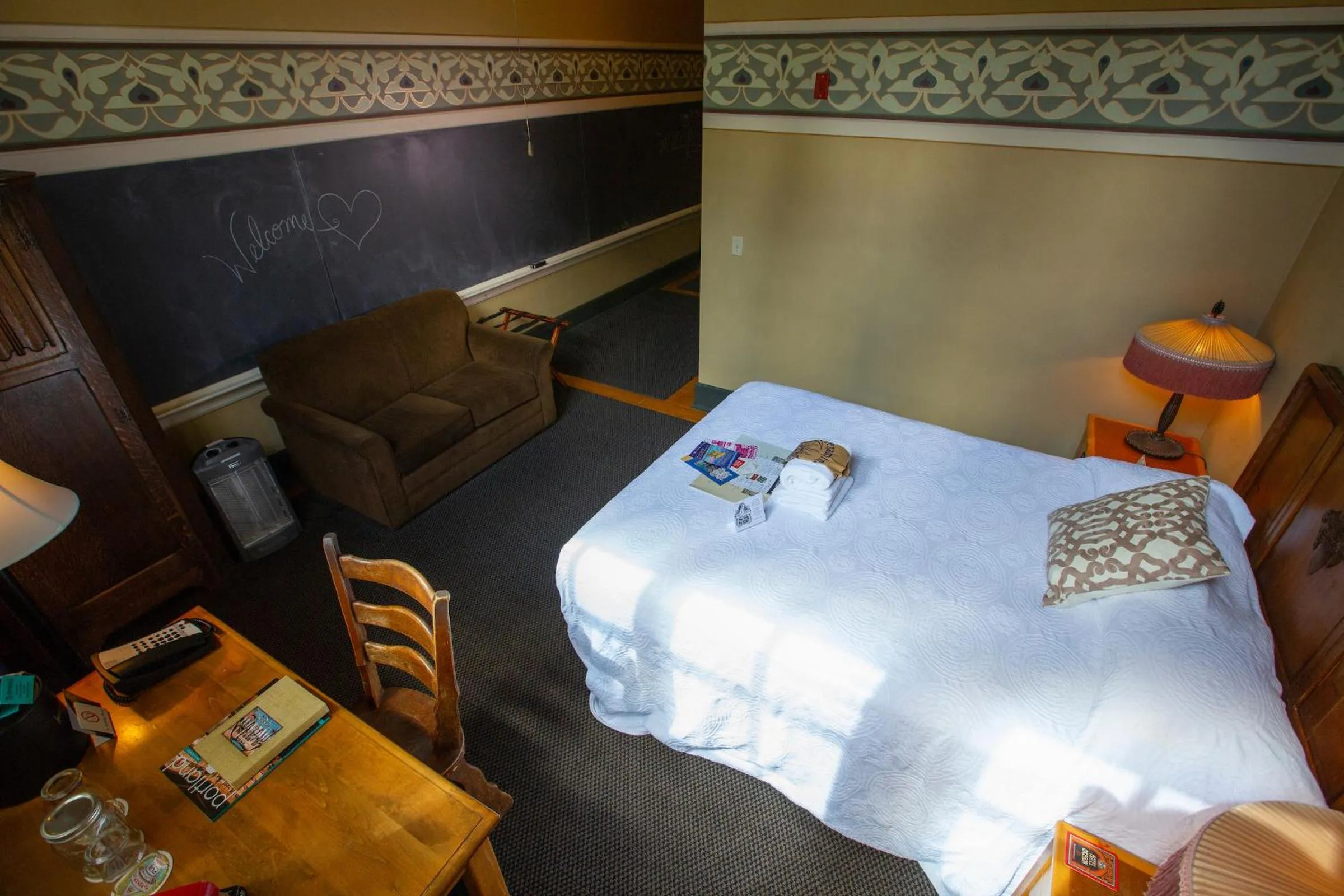 Photo of the whole room, Bed in McMenamins Kennedy School