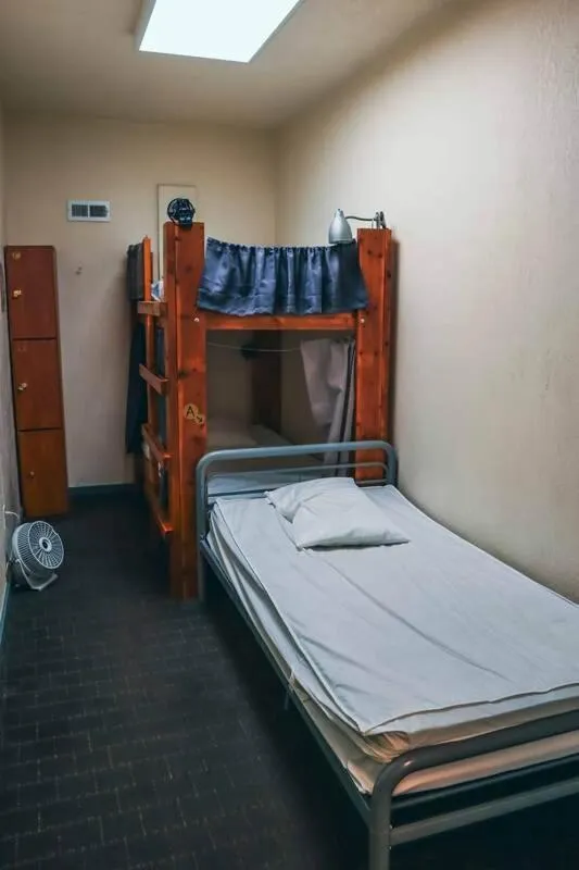 Bed in Treasure State Hostel