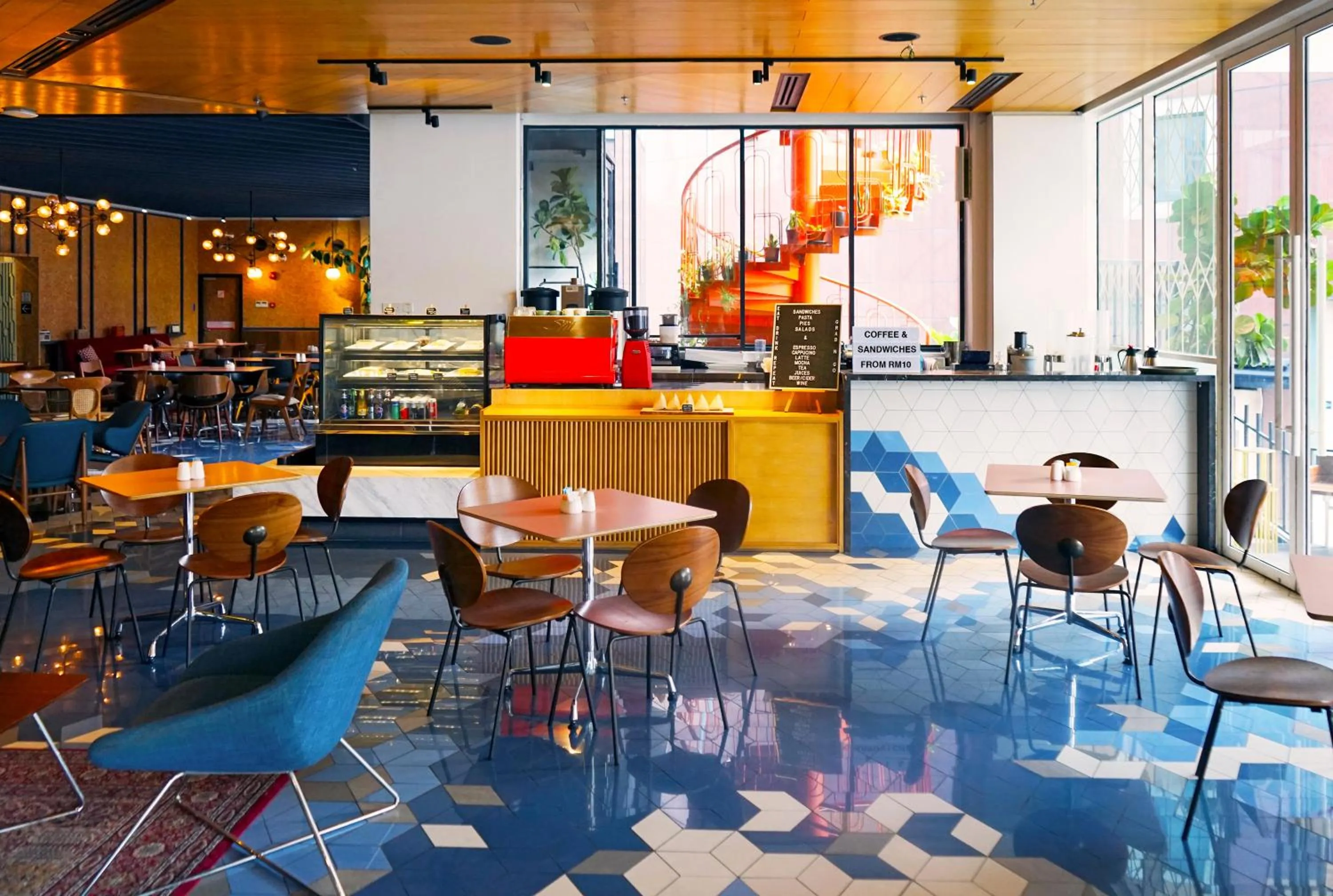 Restaurant/places to eat in The Kuala Lumpur Journal Hotel