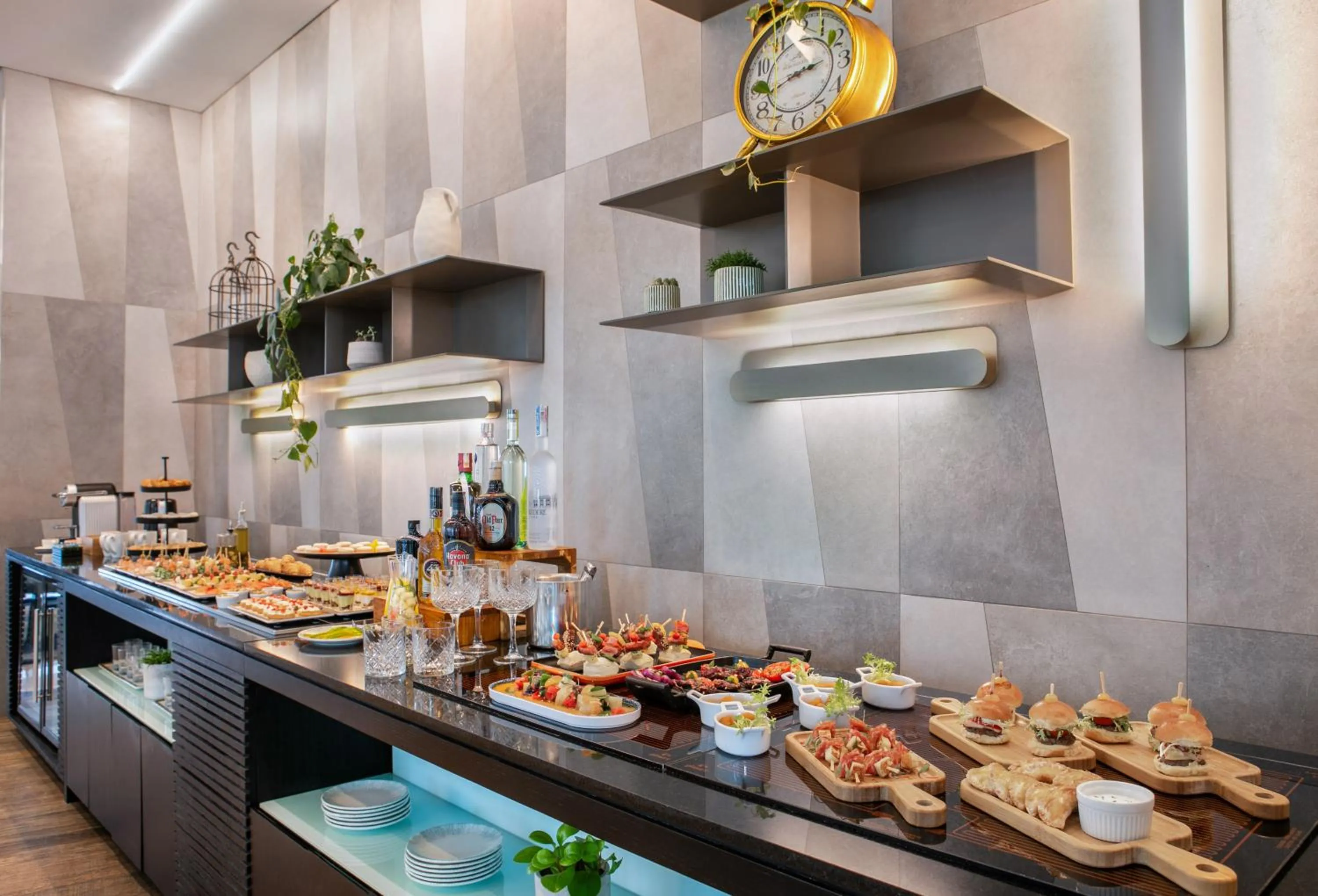 Lounge or bar in Meliá Jardim Europa