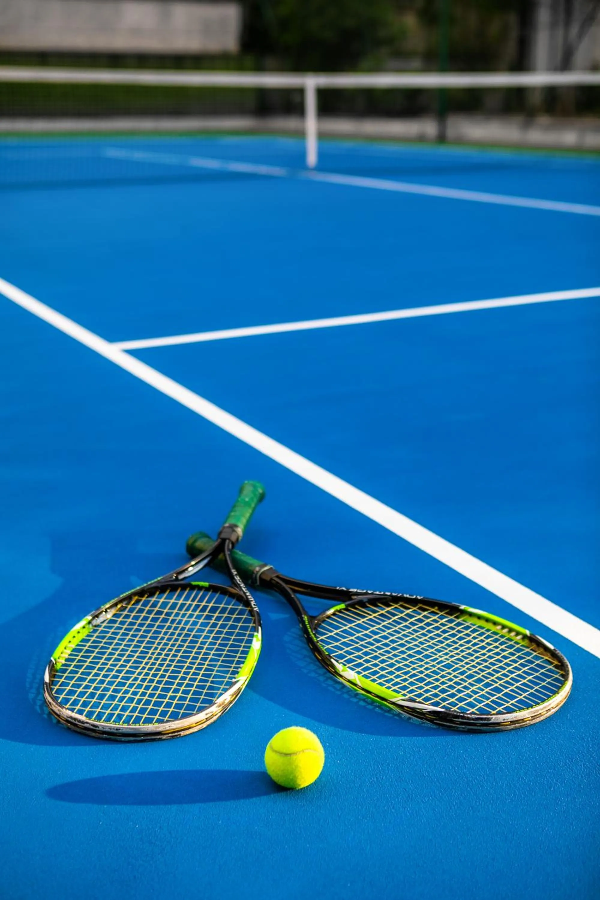 Tennis court in Meliá Jardim Europa