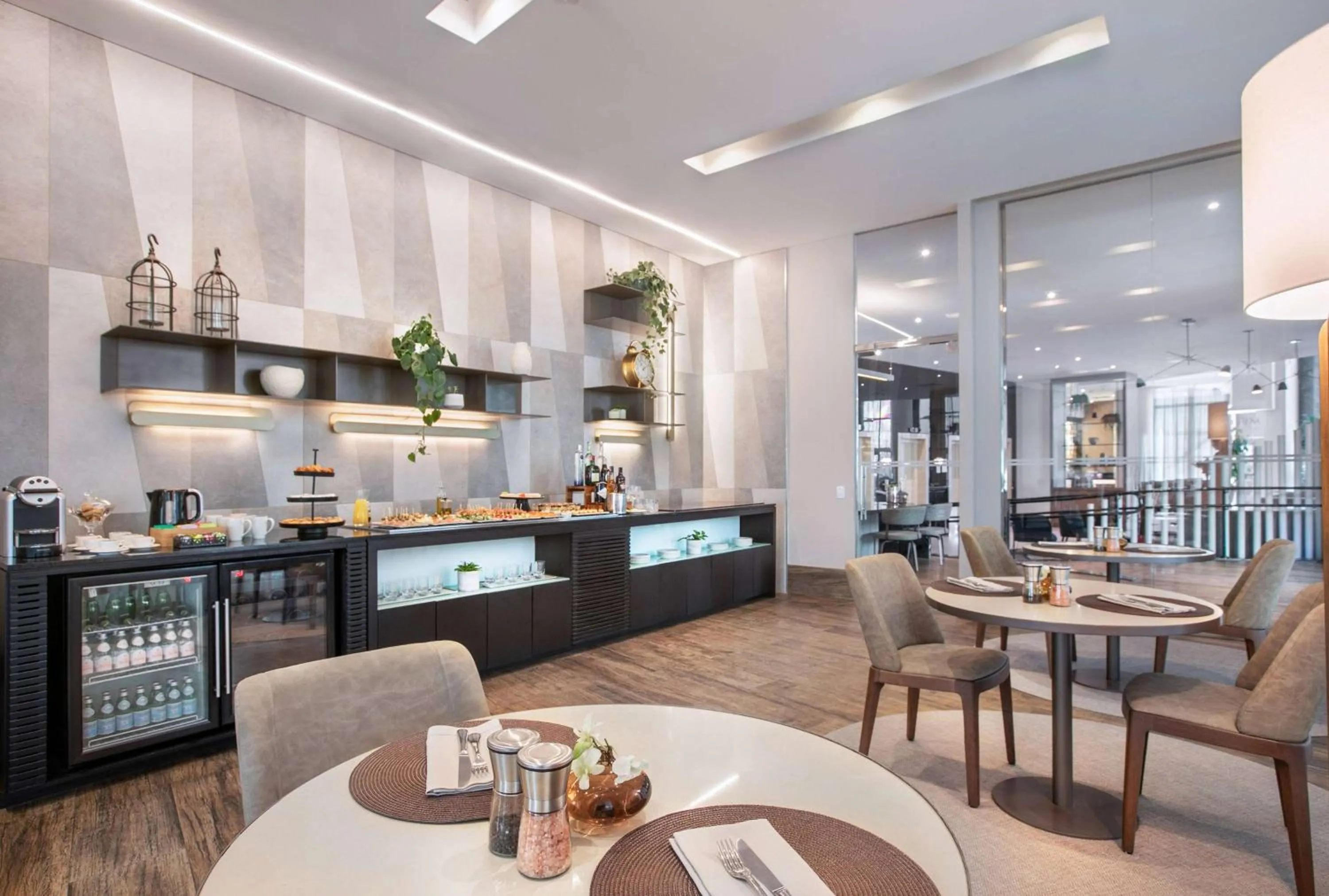 Property building in Meliá Jardim Europa