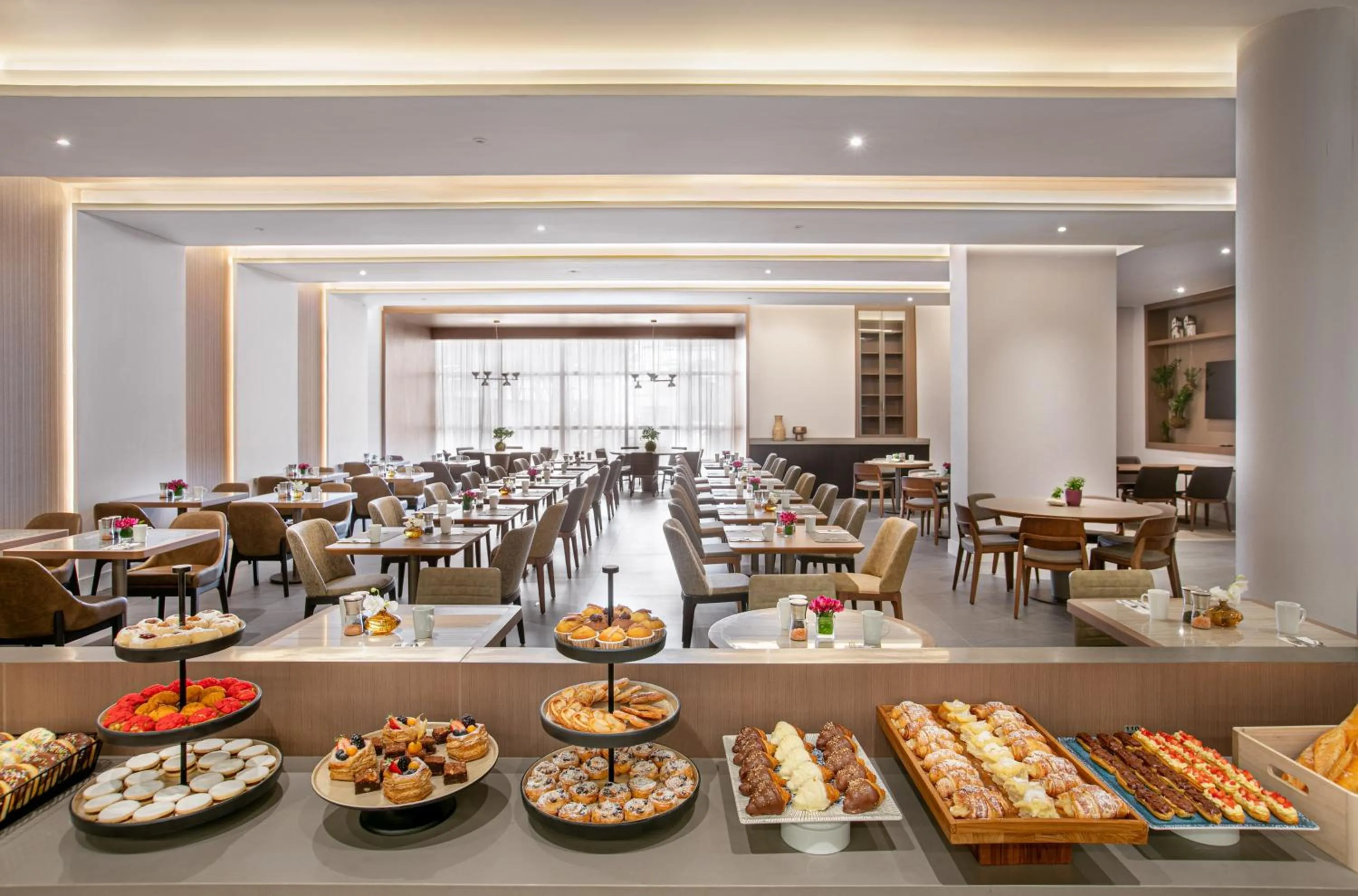 Breakfast in Meliá Jardim Europa