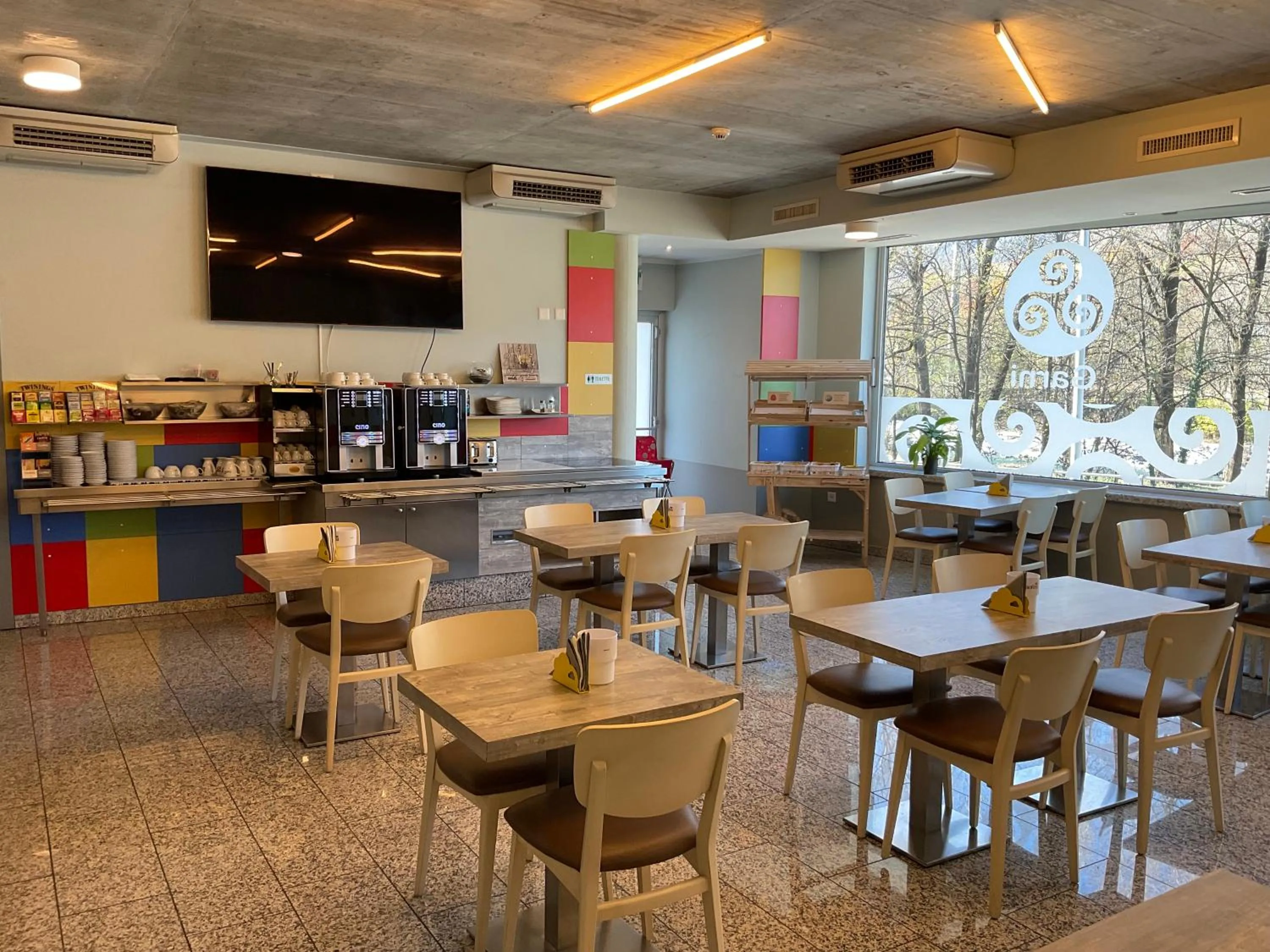 Coffee/tea facilities in Hotel Liberty Self Check-In