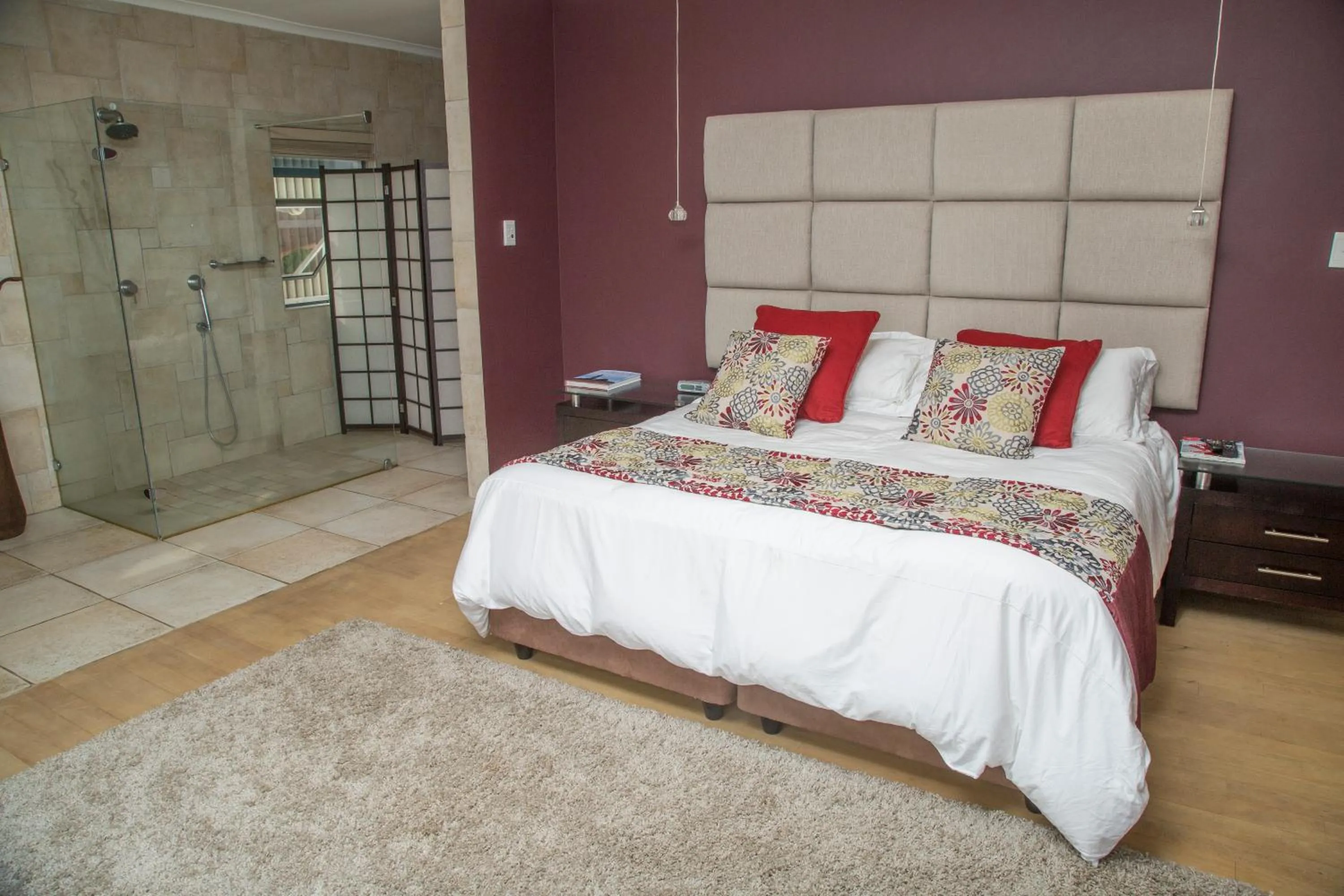 Bed in Misty Blue Bed and Breakfast