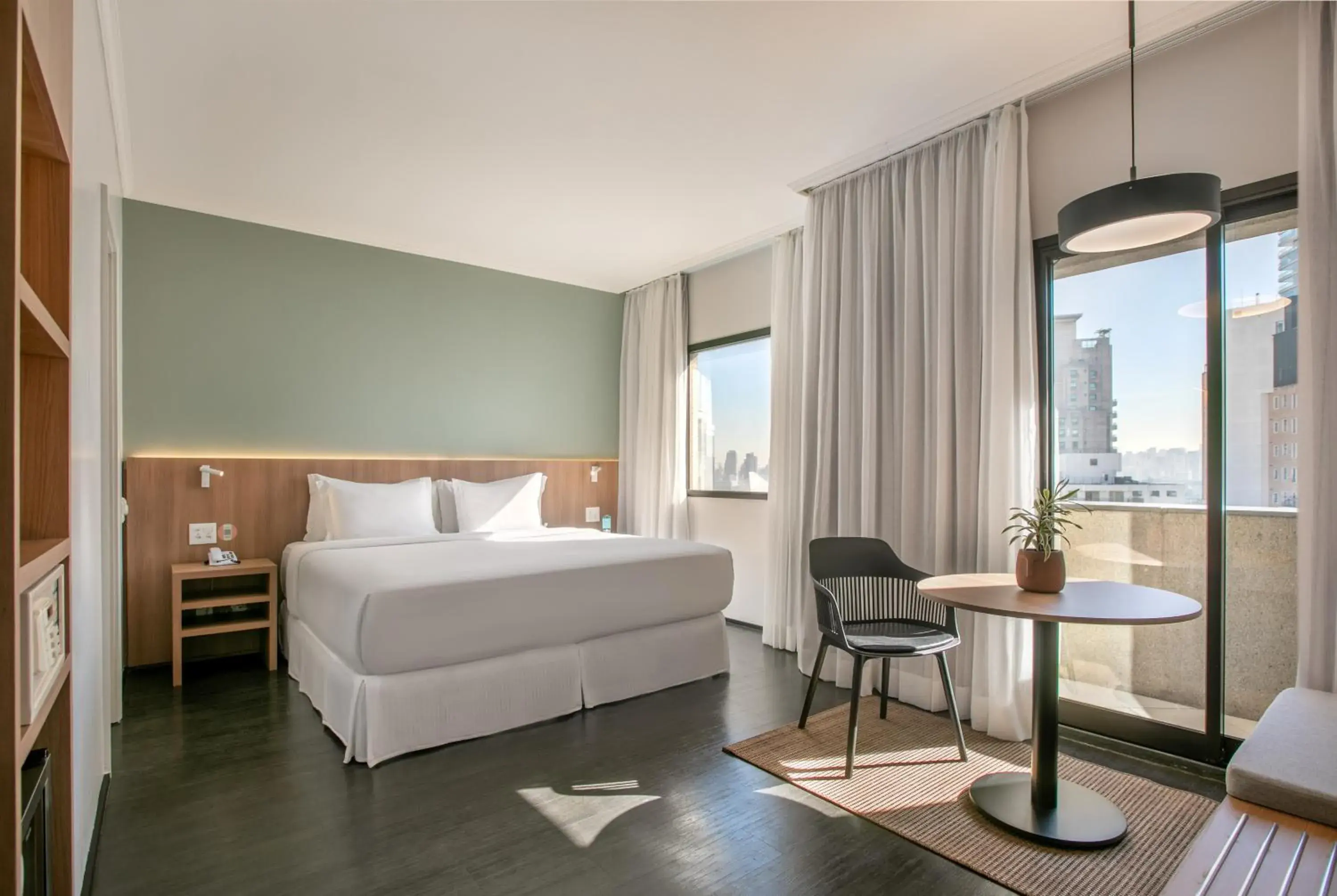 Innside City View King with Balcony - single occupancy in INNSiDE by Meliá São Paulo ITAIM Innside City View King with Balcony - single occupancy in INNSiDE by Meliá São Paulo ITAIM