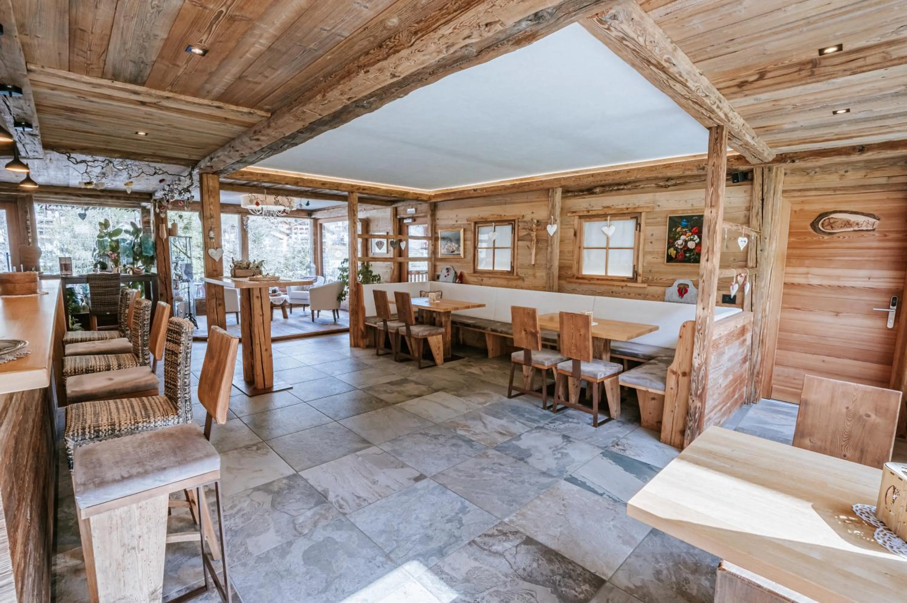 Lounge or bar in Chalet Mornà