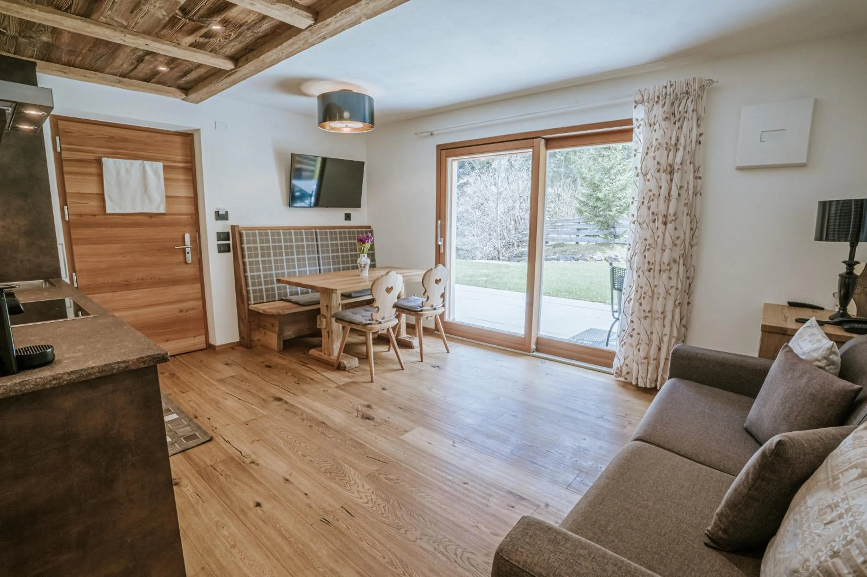 TV and multimedia in Chalet Mornà