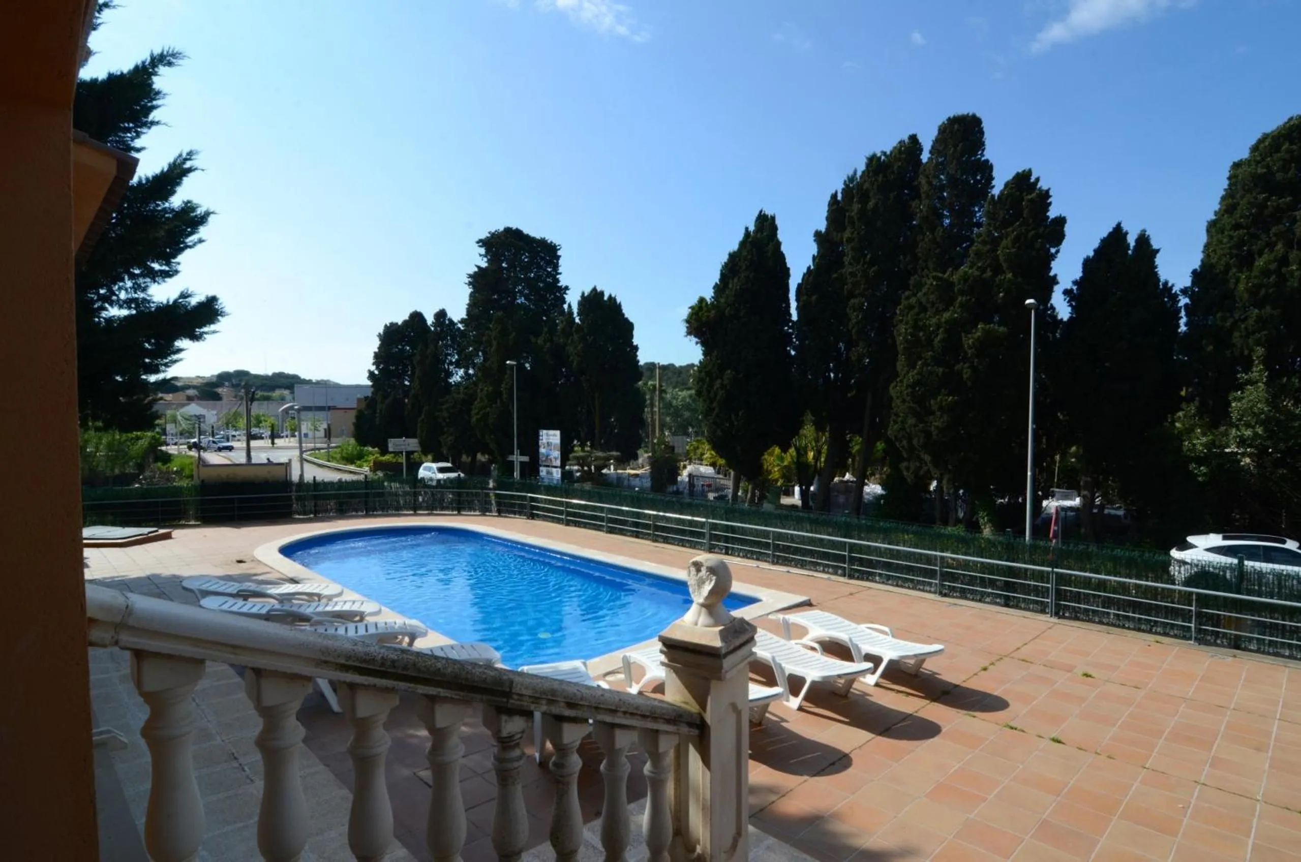 Swimming pool in Museu Baixos