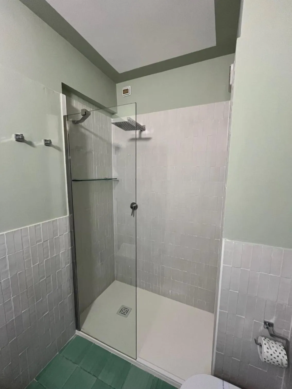 Shower in Hotel Tonnara Trabia