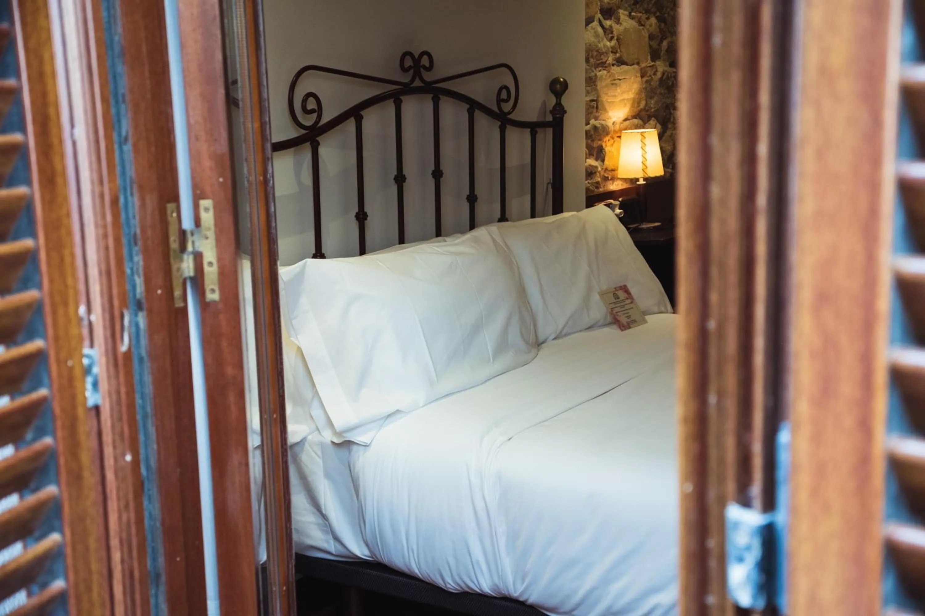 Bed in San Sebastián DOT Rooms