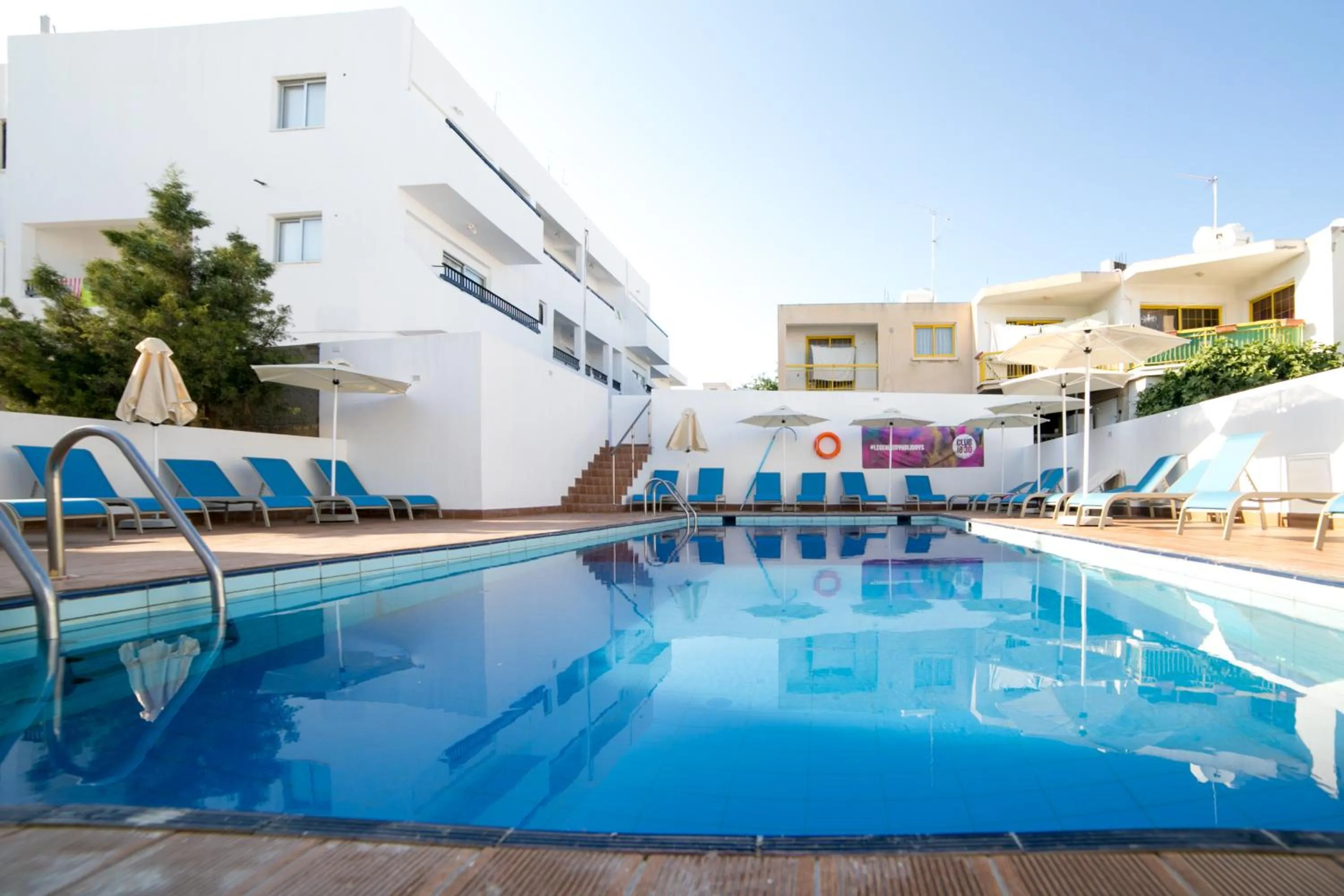 Swimming pool in Flora Maria Hotel