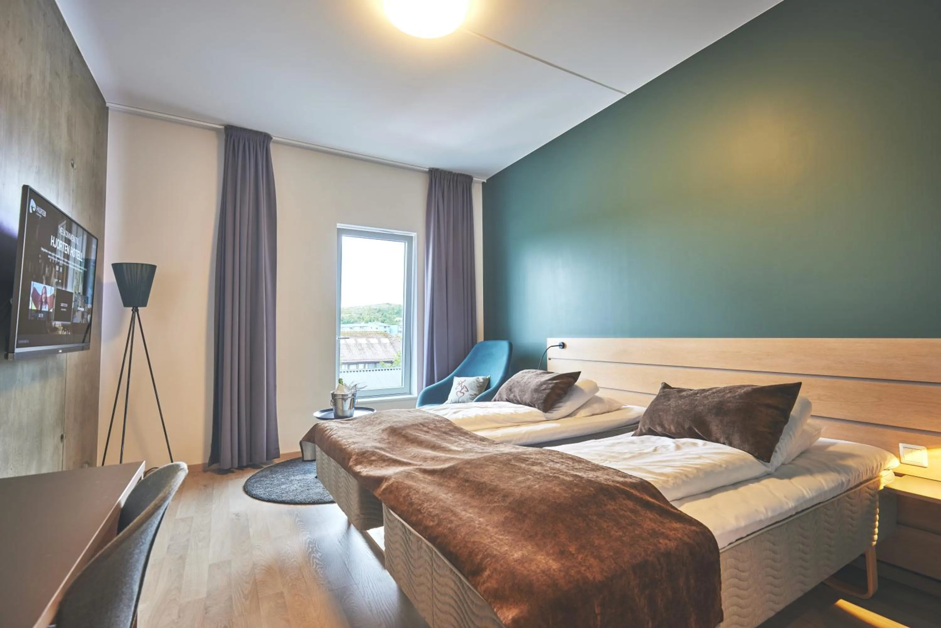 Bedroom, Bed in Hjorten Hotell Hitra