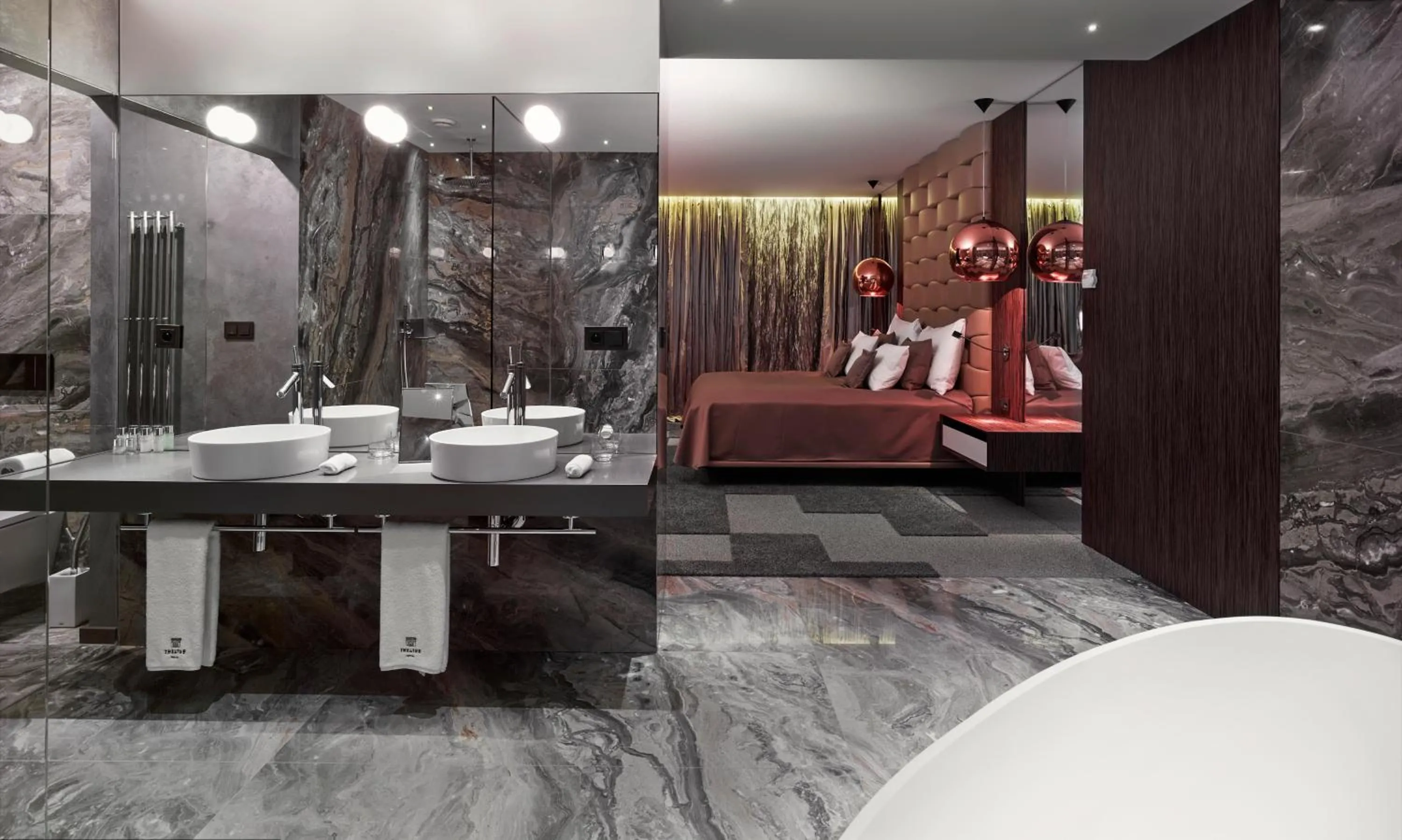 Bed in Theatre Hotel