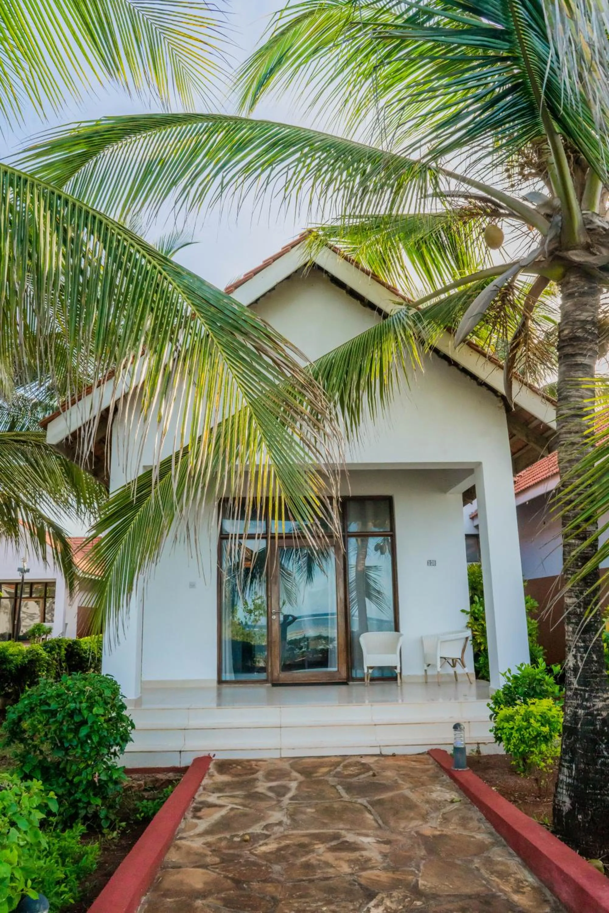 Facade/entrance in Azao Resort & Spa