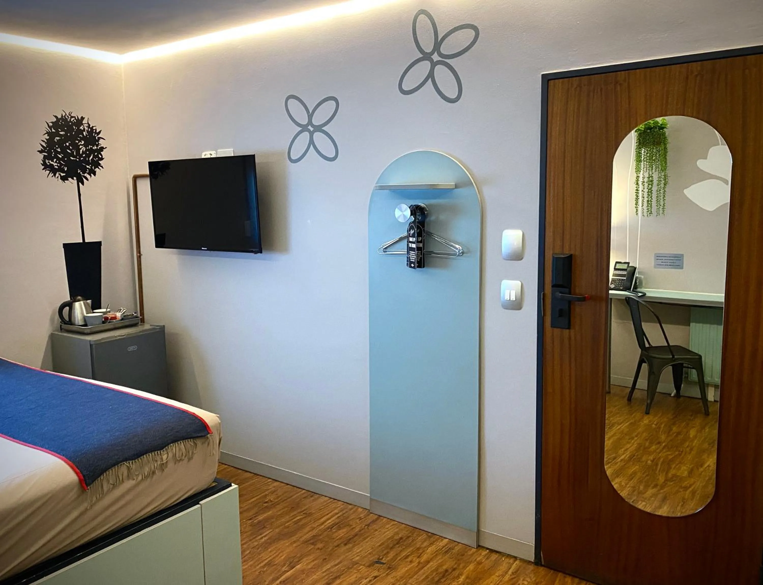 Bedroom, Bed in Bannister Hotel