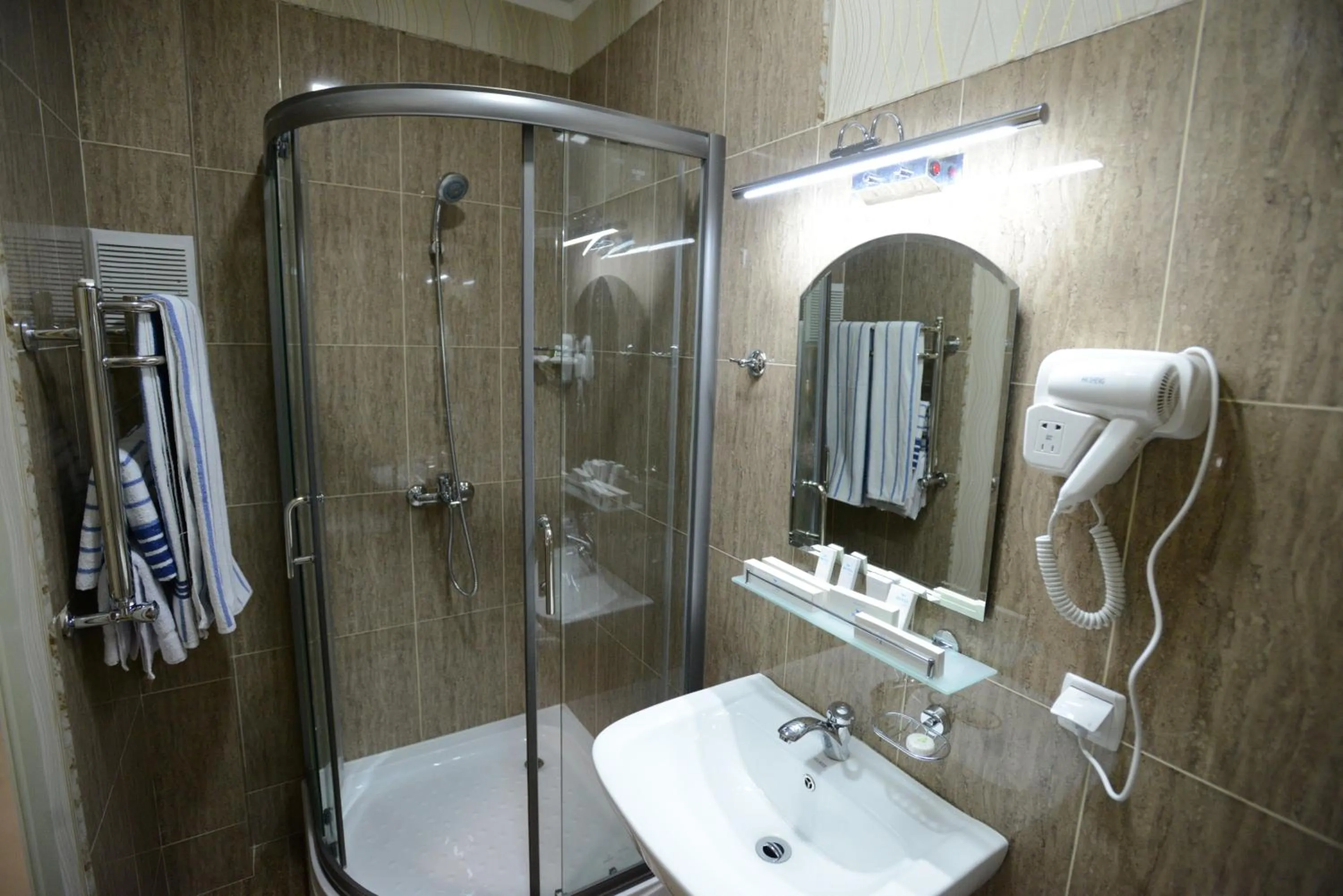 Bathroom in City Line Boutique Hotel