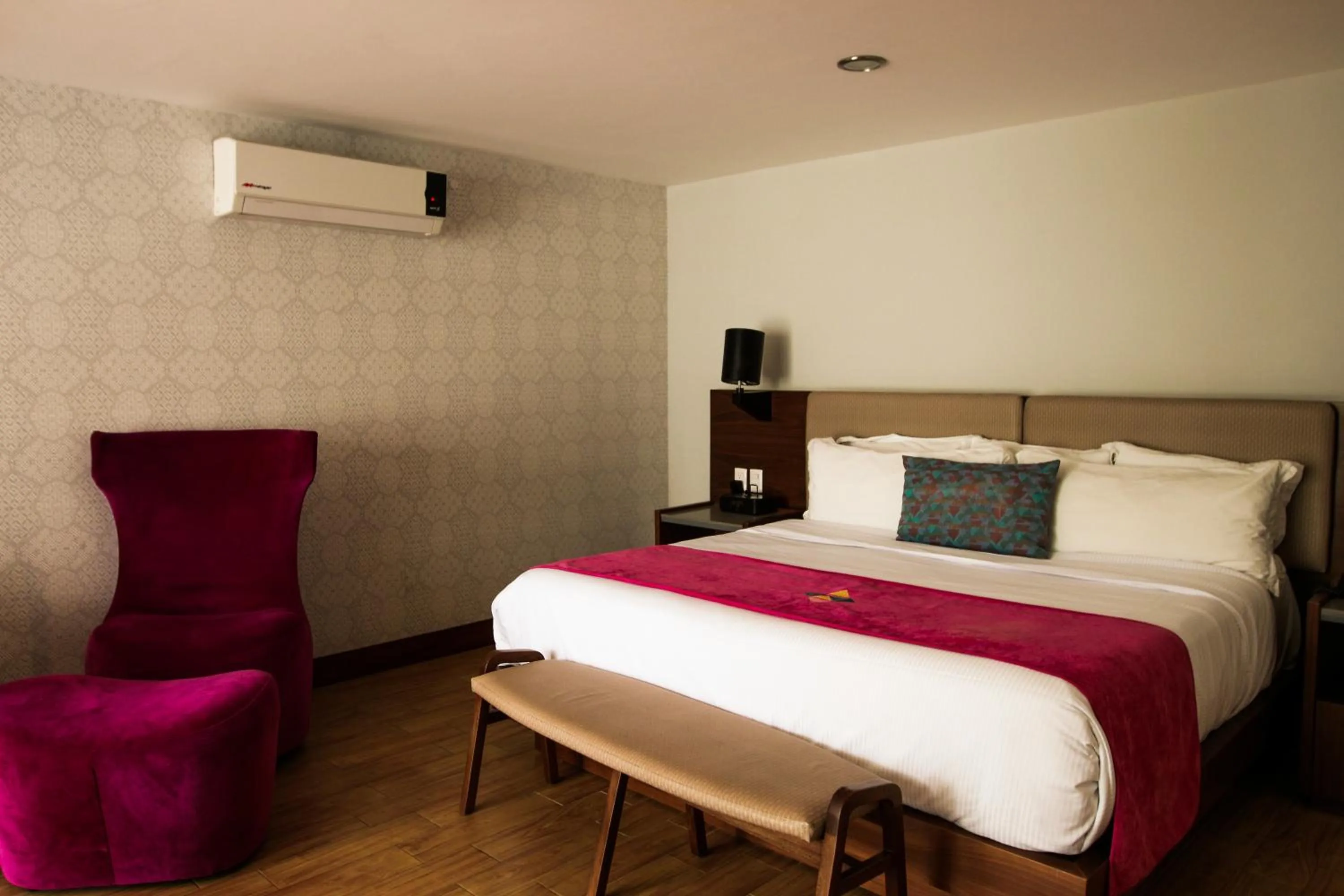 Bed in FCH Hotel Expo Adults only