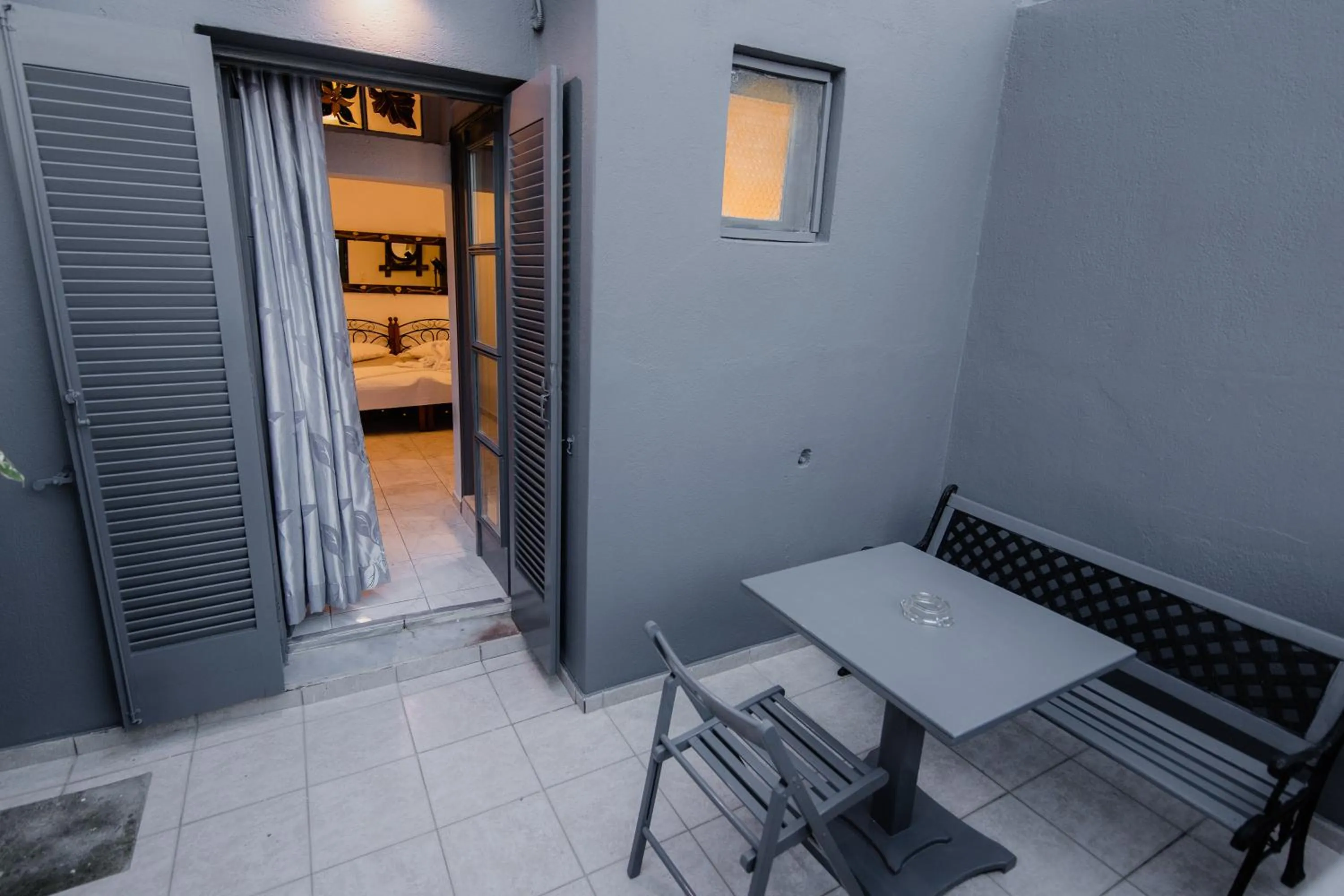 Twin Room in Villa Toula