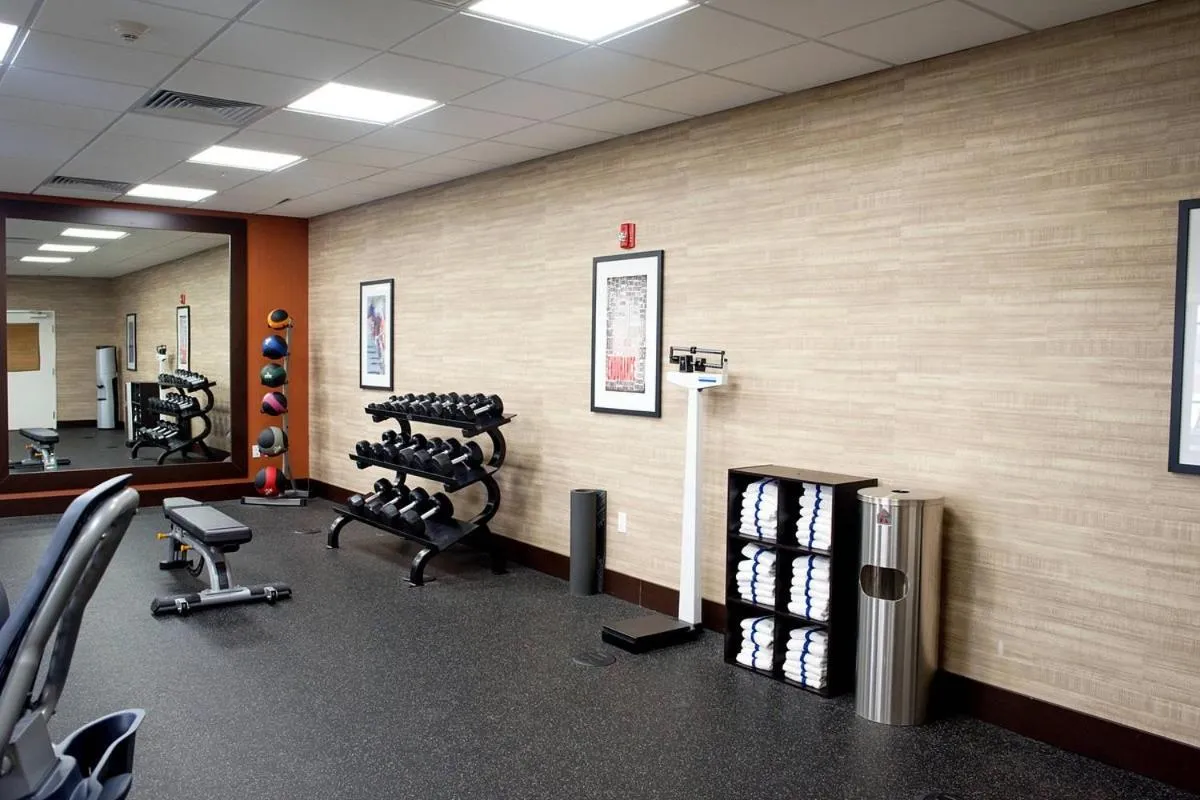 Fitness centre/facilities in TownePlace Suites by Marriott Ames