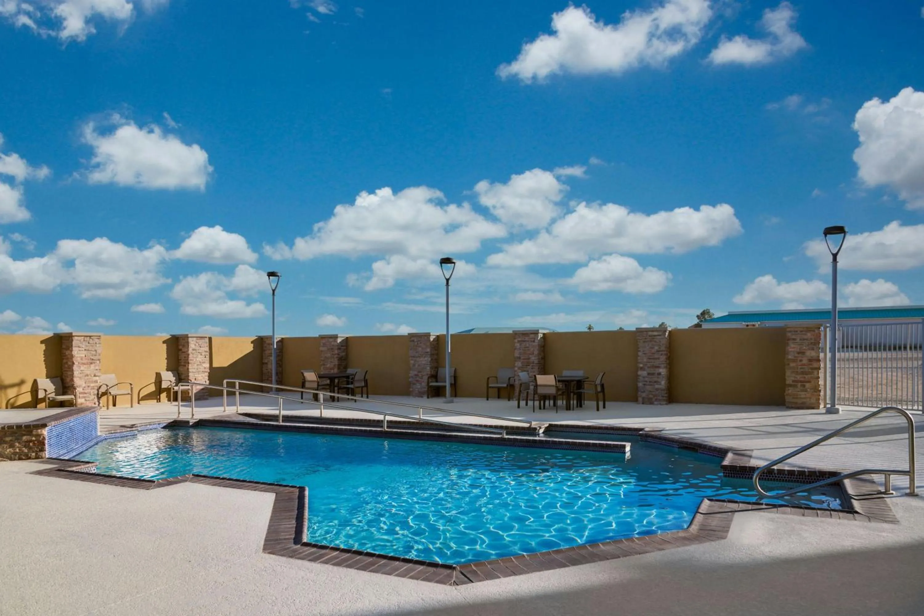 Swimming pool in Fairfield Inn & Suites by Marriott Fort Stockton