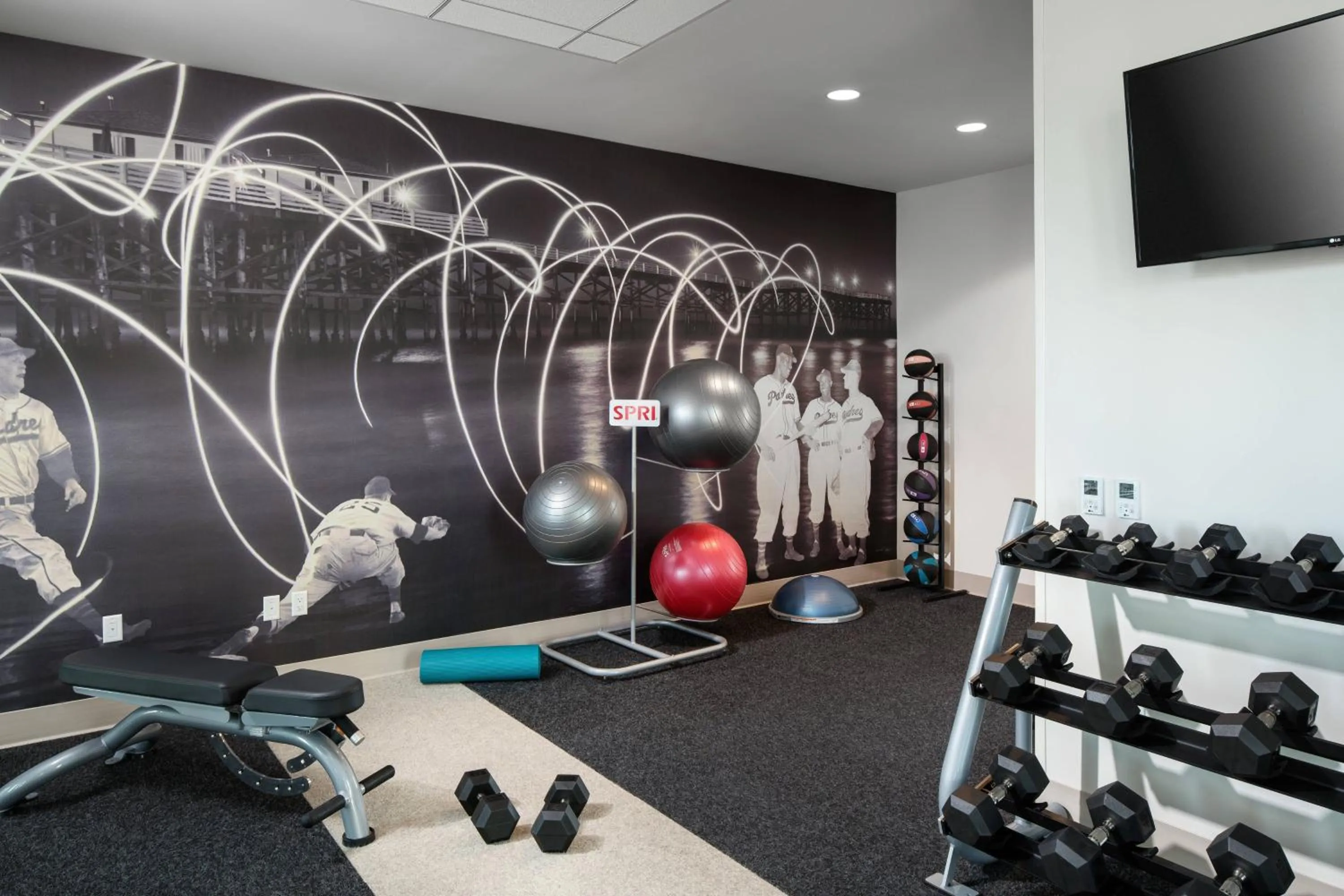 Fitness centre/facilities in SpringHill Suites by Marriott San Diego Downtown/Bayfront