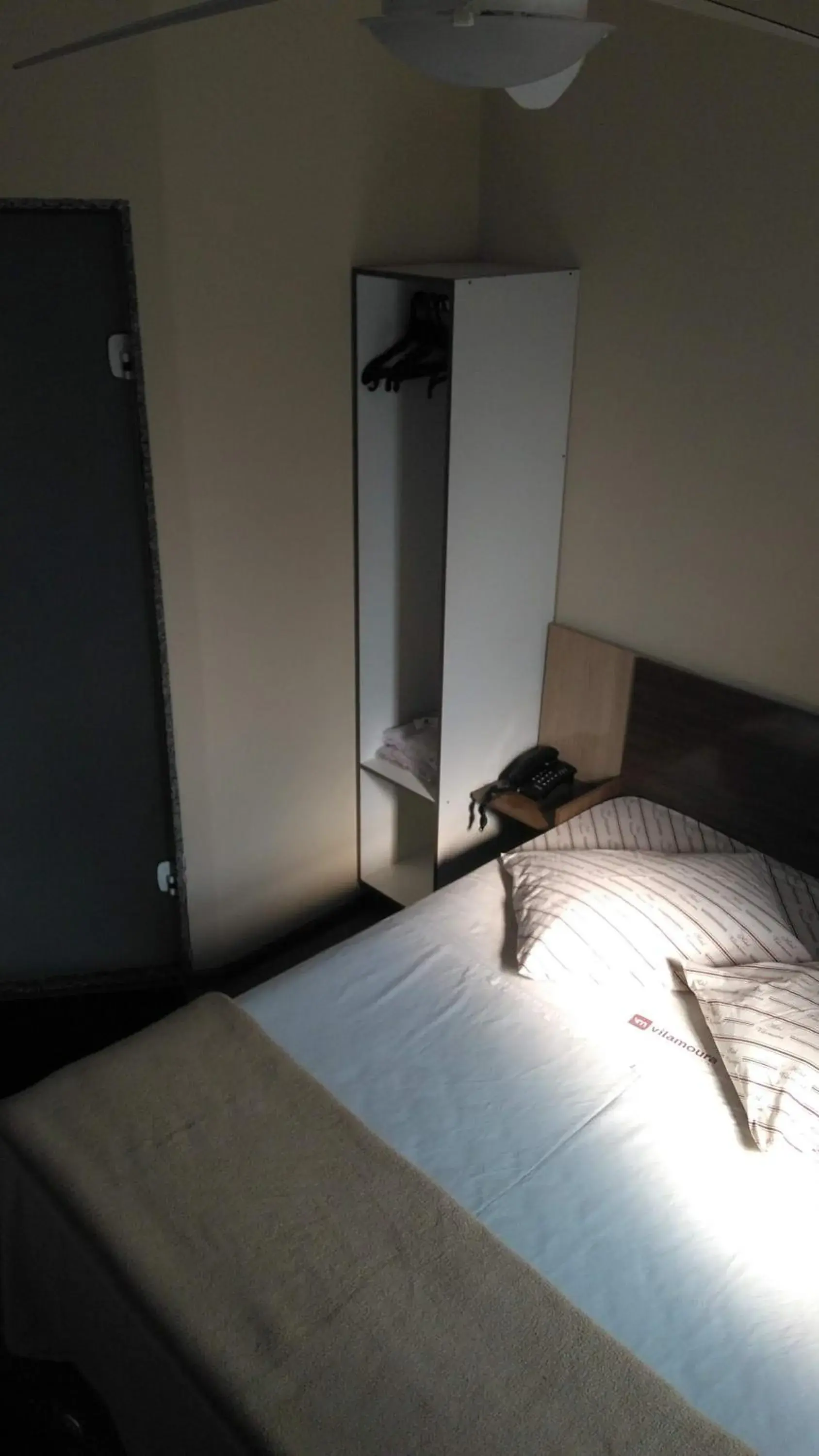 Standard Double Room with Fan in Hotel Vilamoura Standard Double Room with Fan in Hotel Vilamoura