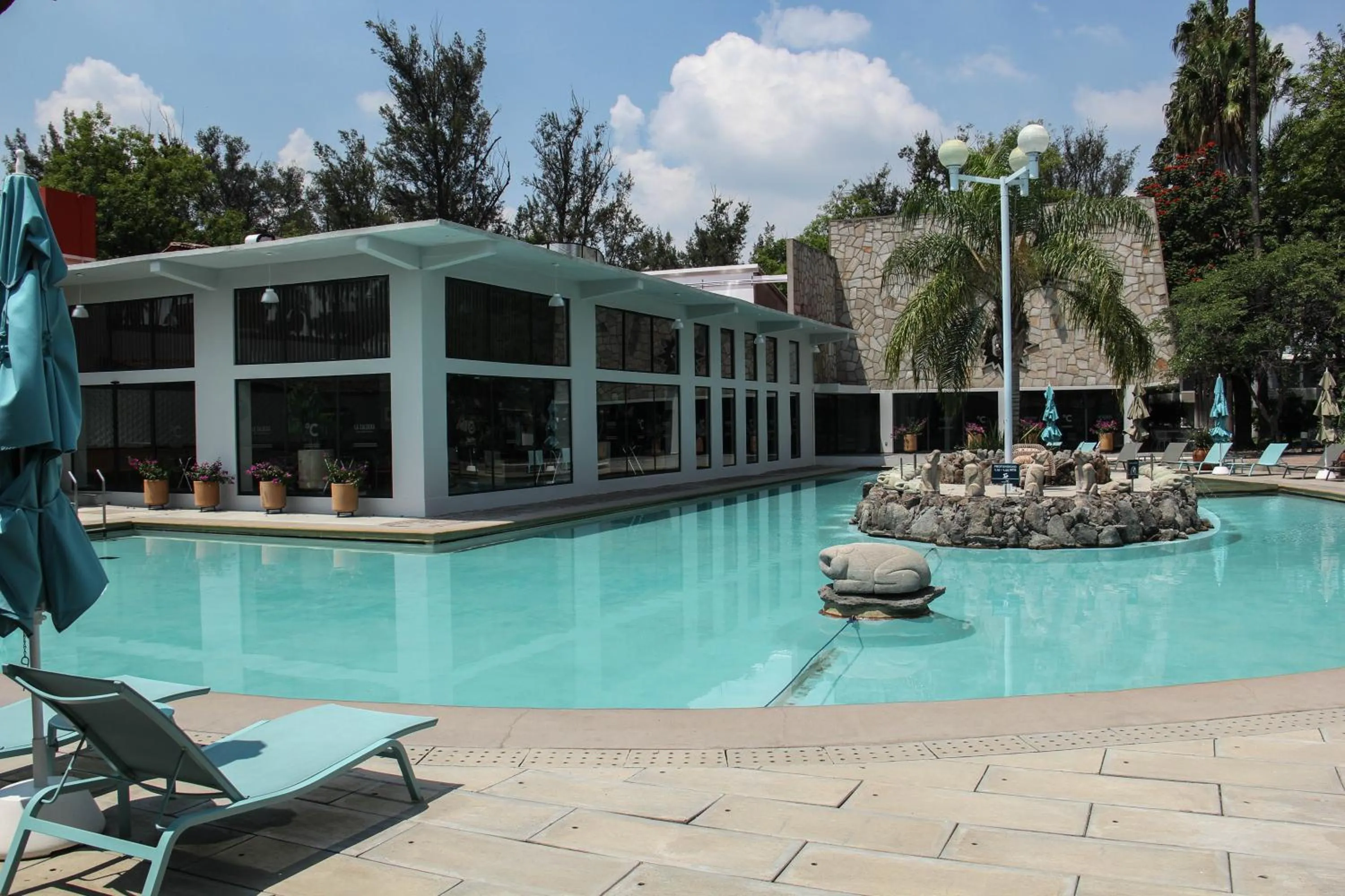 Hotel Y Parque Acuático La Caldera