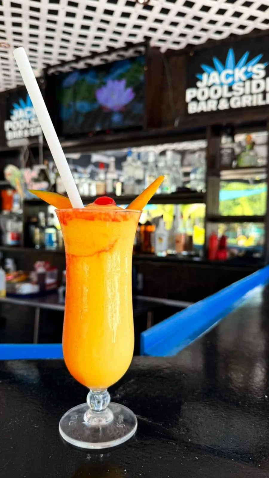 Lounge or bar in Best Western Grand Baymen Gardens