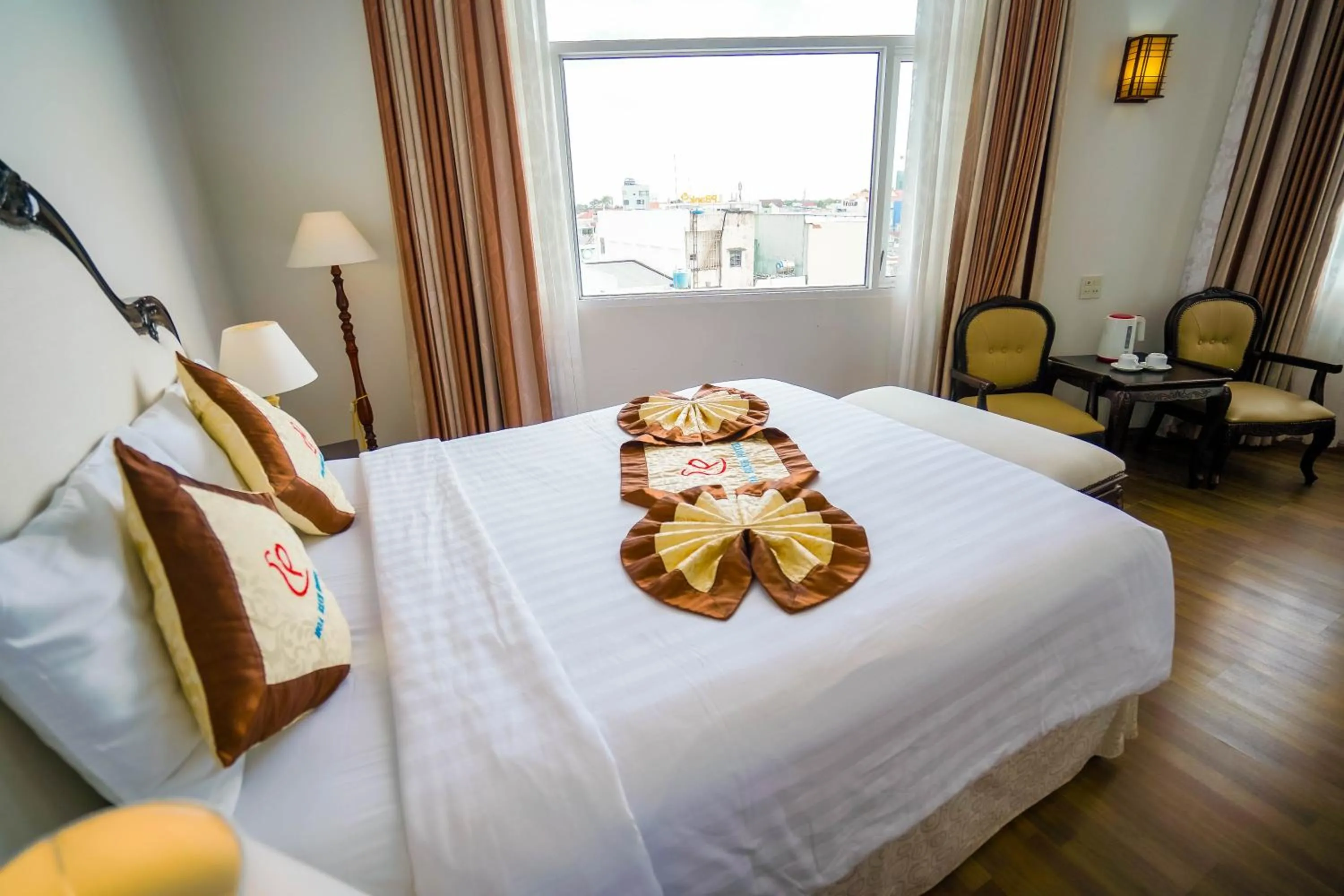 Bed in Hoa Binh 1 Hotel