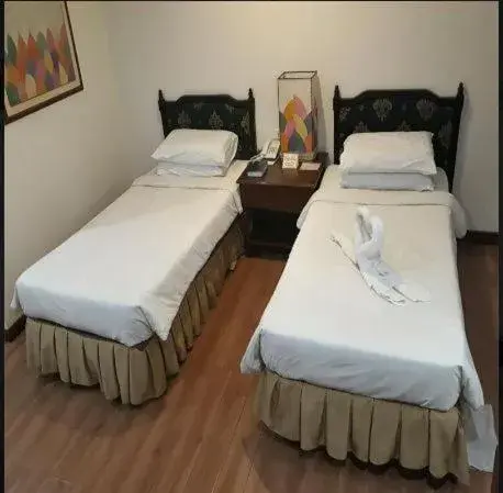 Deluxe Twin Room in La Fiesta Hotel Deluxe Twin Room in La Fiesta Hotel