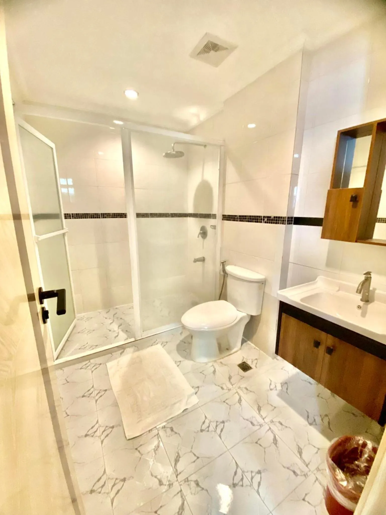 Bathroom in Hotel Euroasia By BLUEBOOKERS