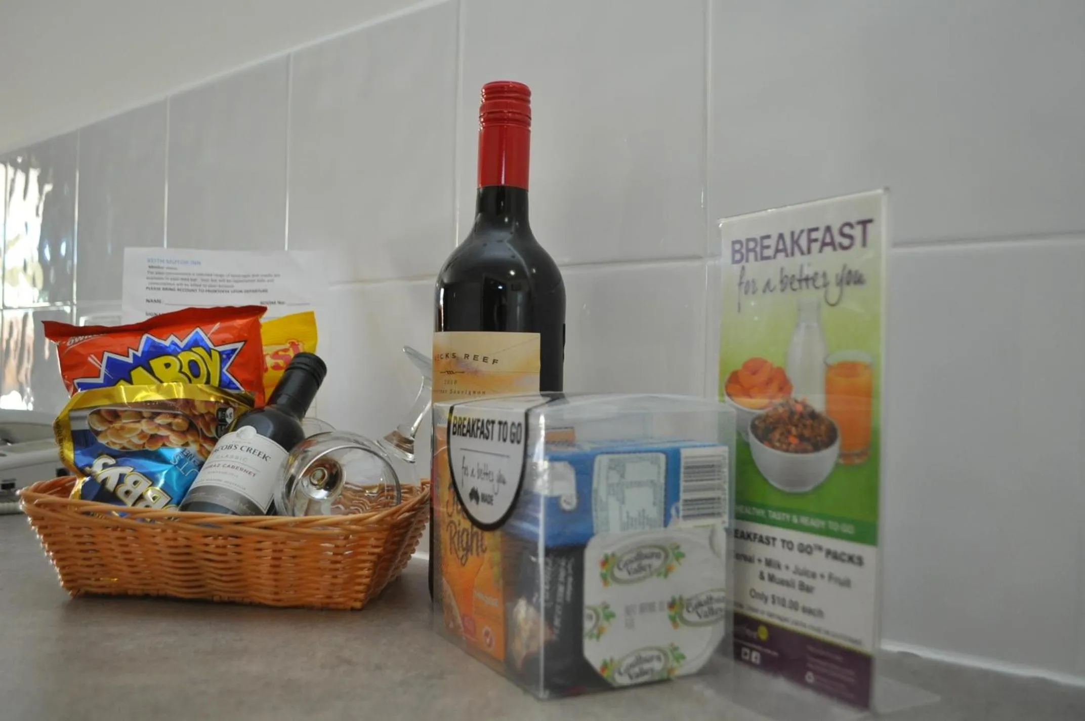 Alcoholic drinks in Keith Motor Inn