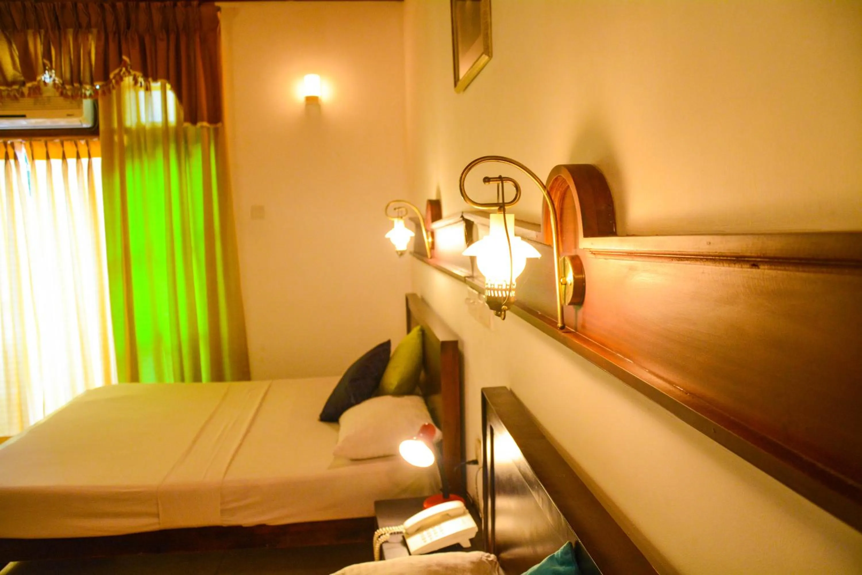 Photo of the whole room, Bed in Hotel Spring View