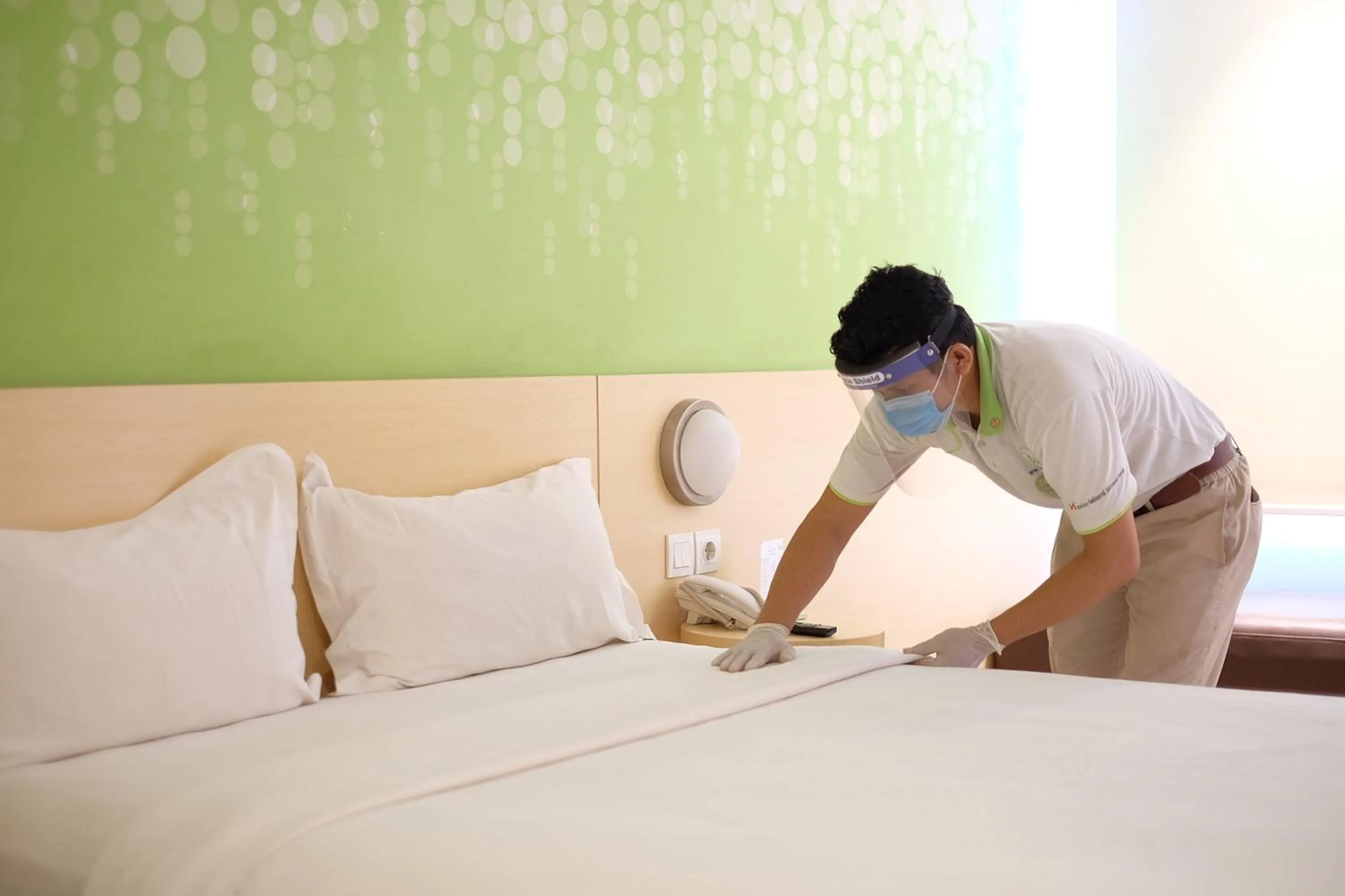 Staff, Bed in Zest Harbour Bay Batam by Swiss-Belhotel International