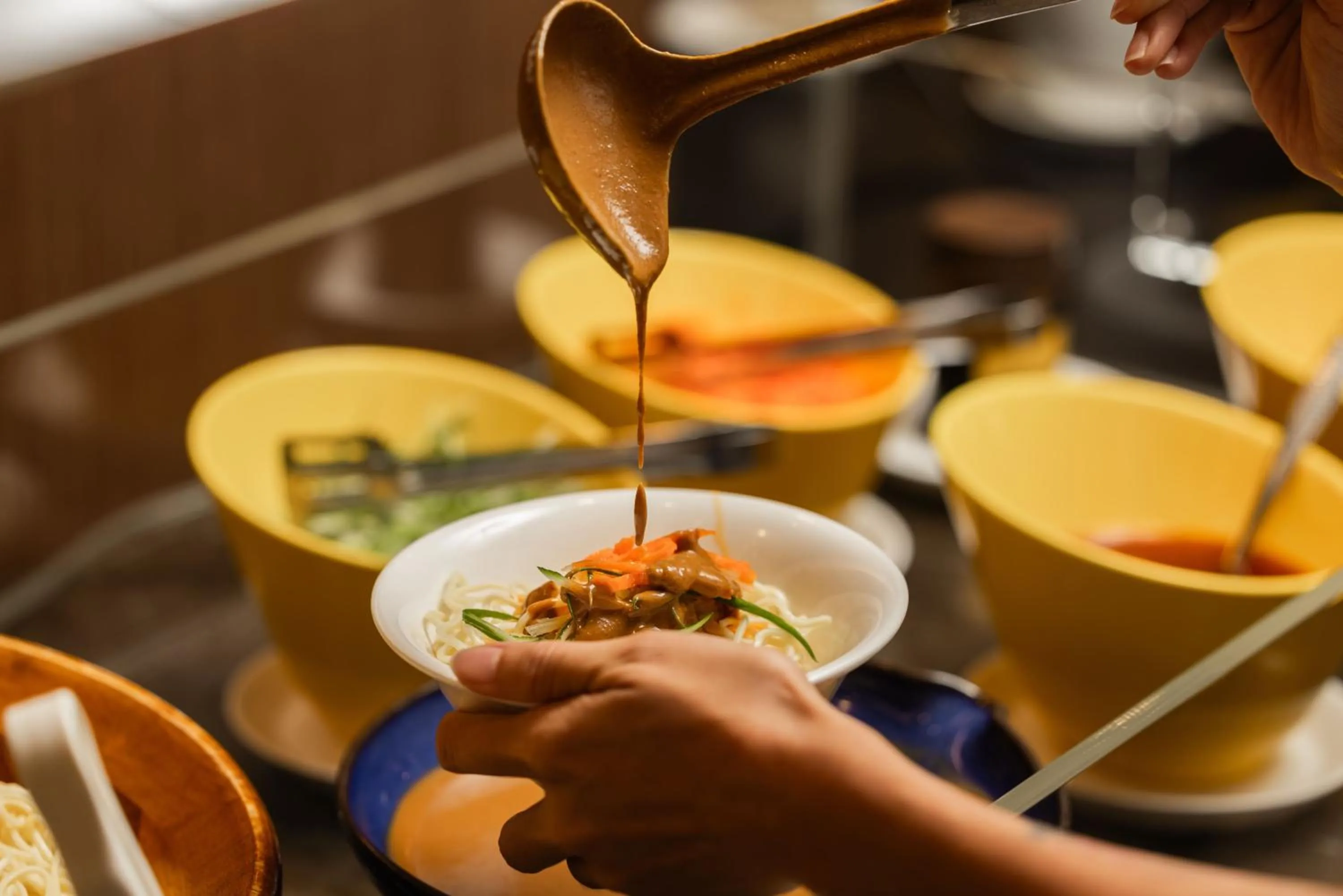 Food and drinks in Kindness Hotel - Jue Ming