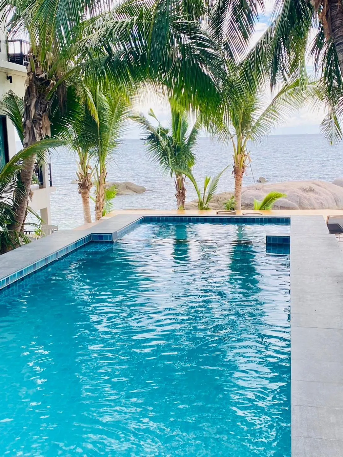 Property building in Simple Life Cliff View Resort