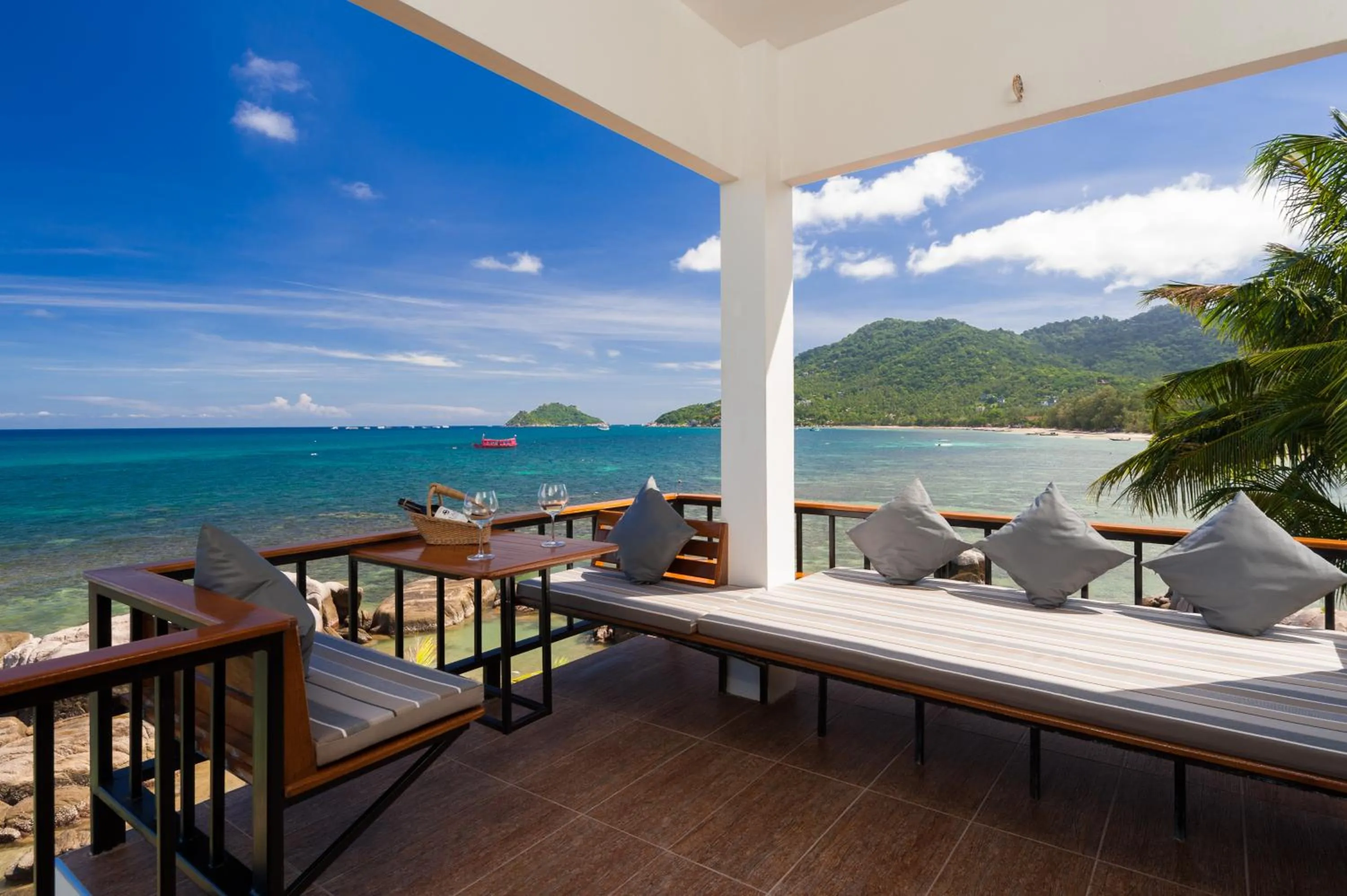 Sea view in Simple Life Cliff View Resort