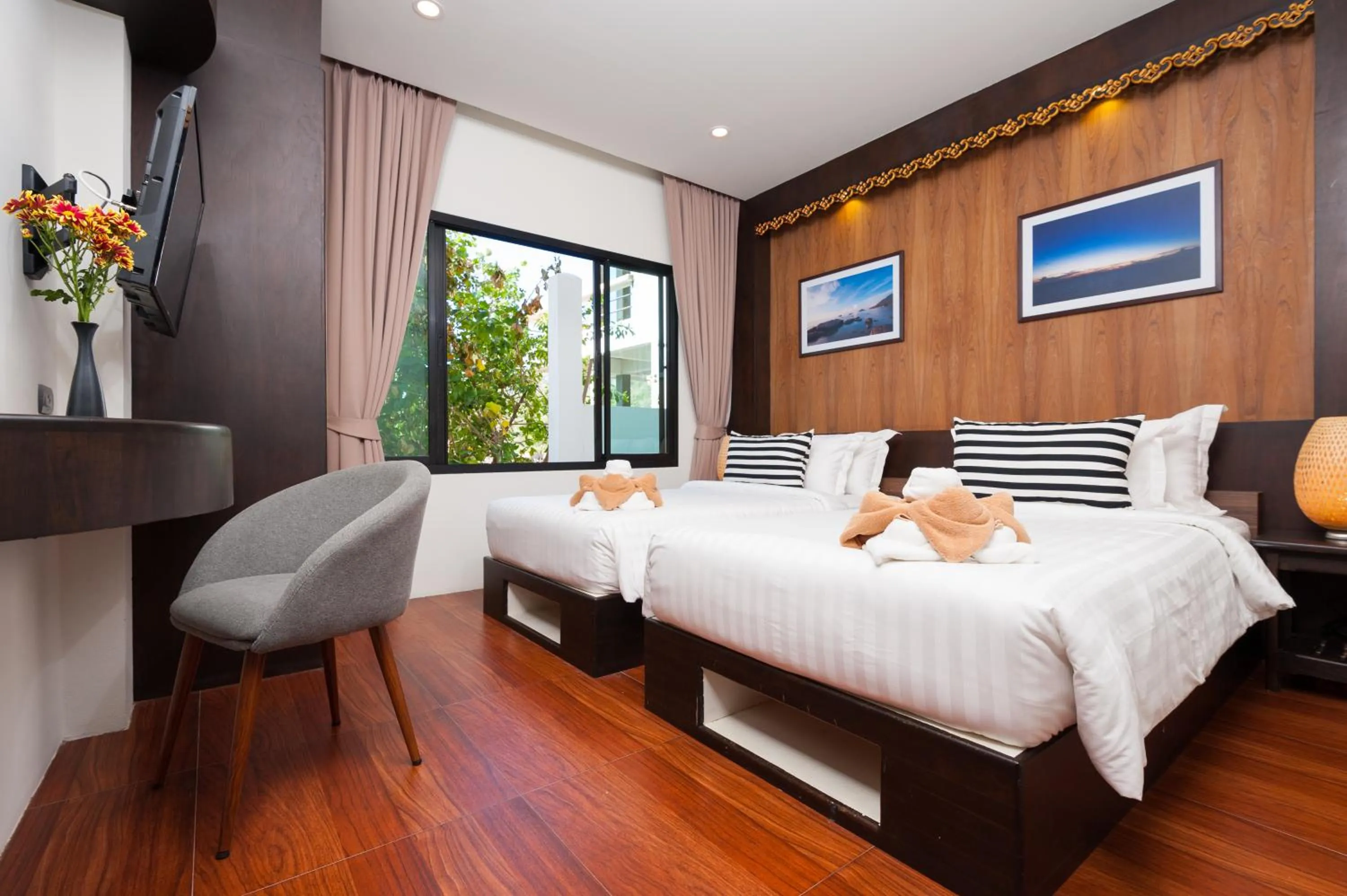 Bed in Simple Life Cliff View Resort