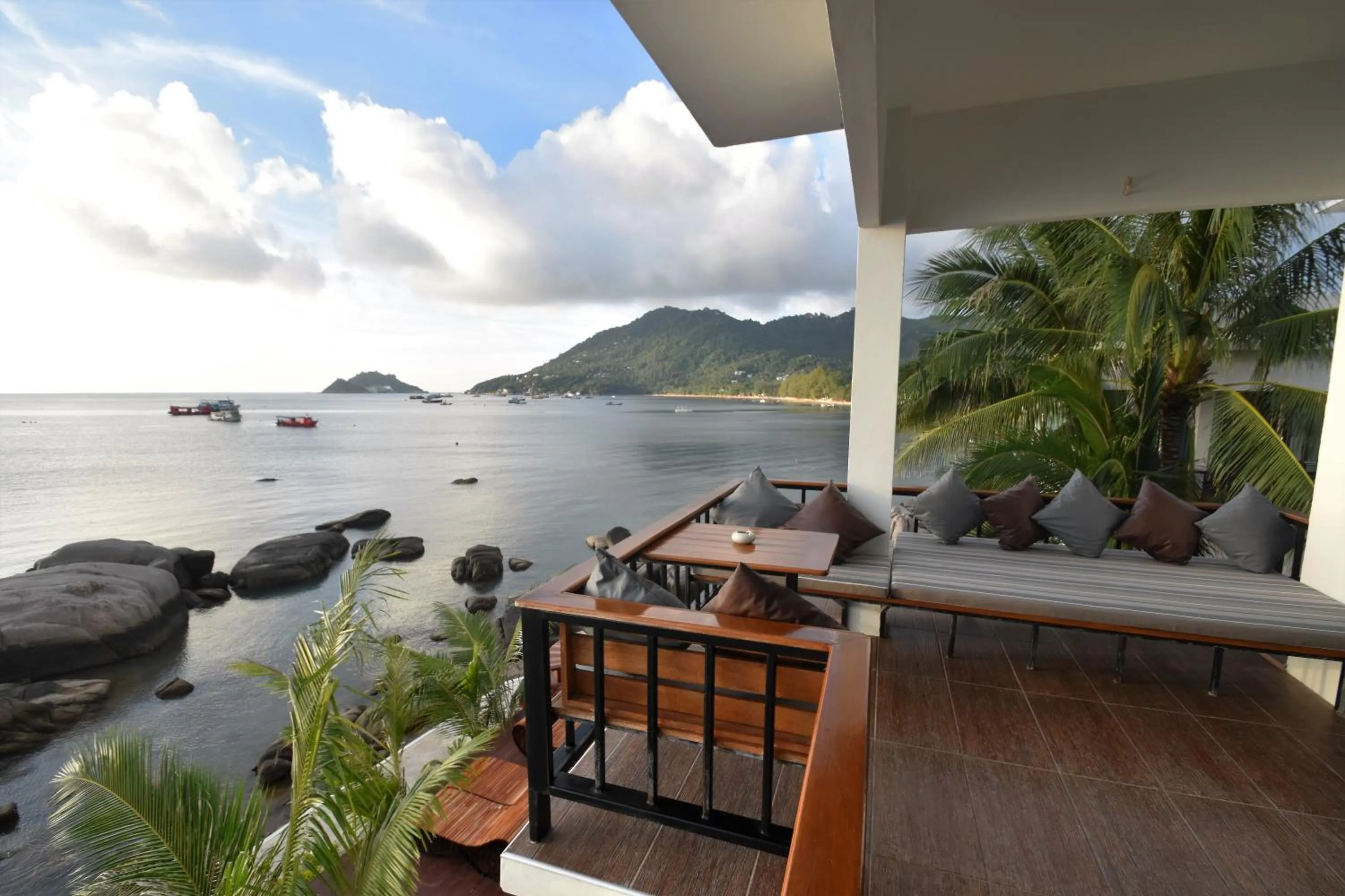 Sea view in Simple Life Cliff View Resort