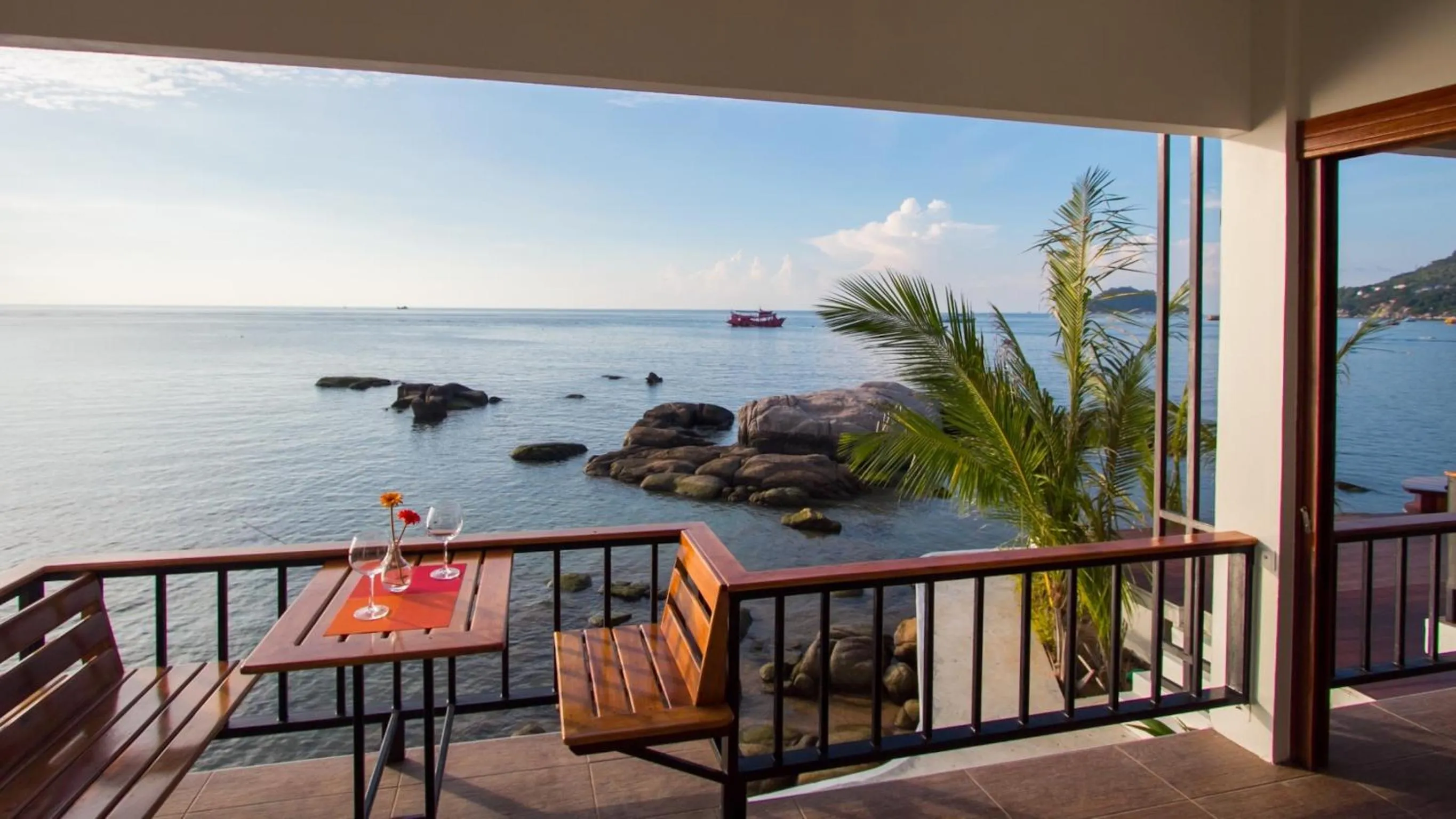 Balcony/Terrace in Simple Life Cliff View Resort