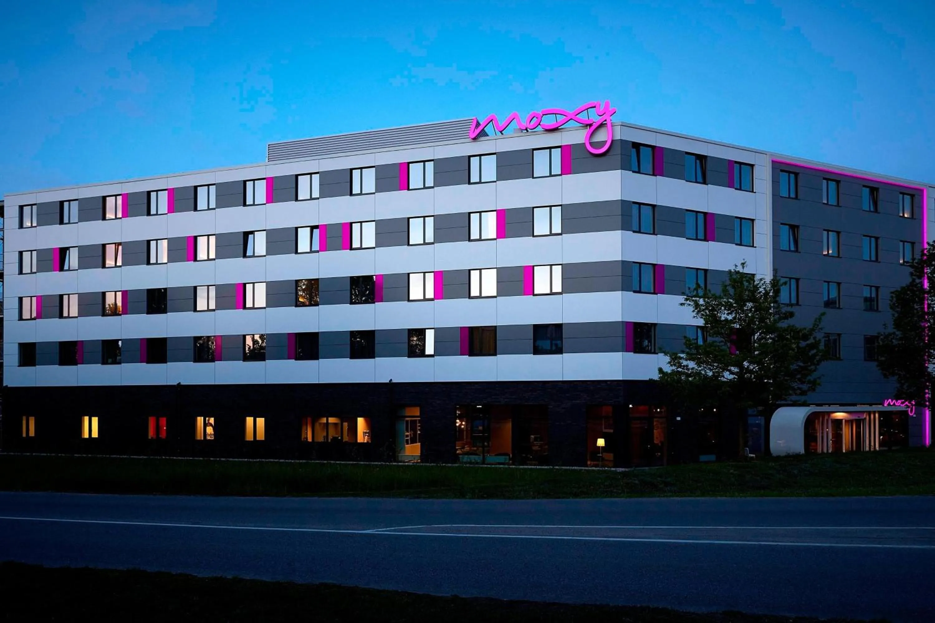 Property building in Moxy Munich Airport