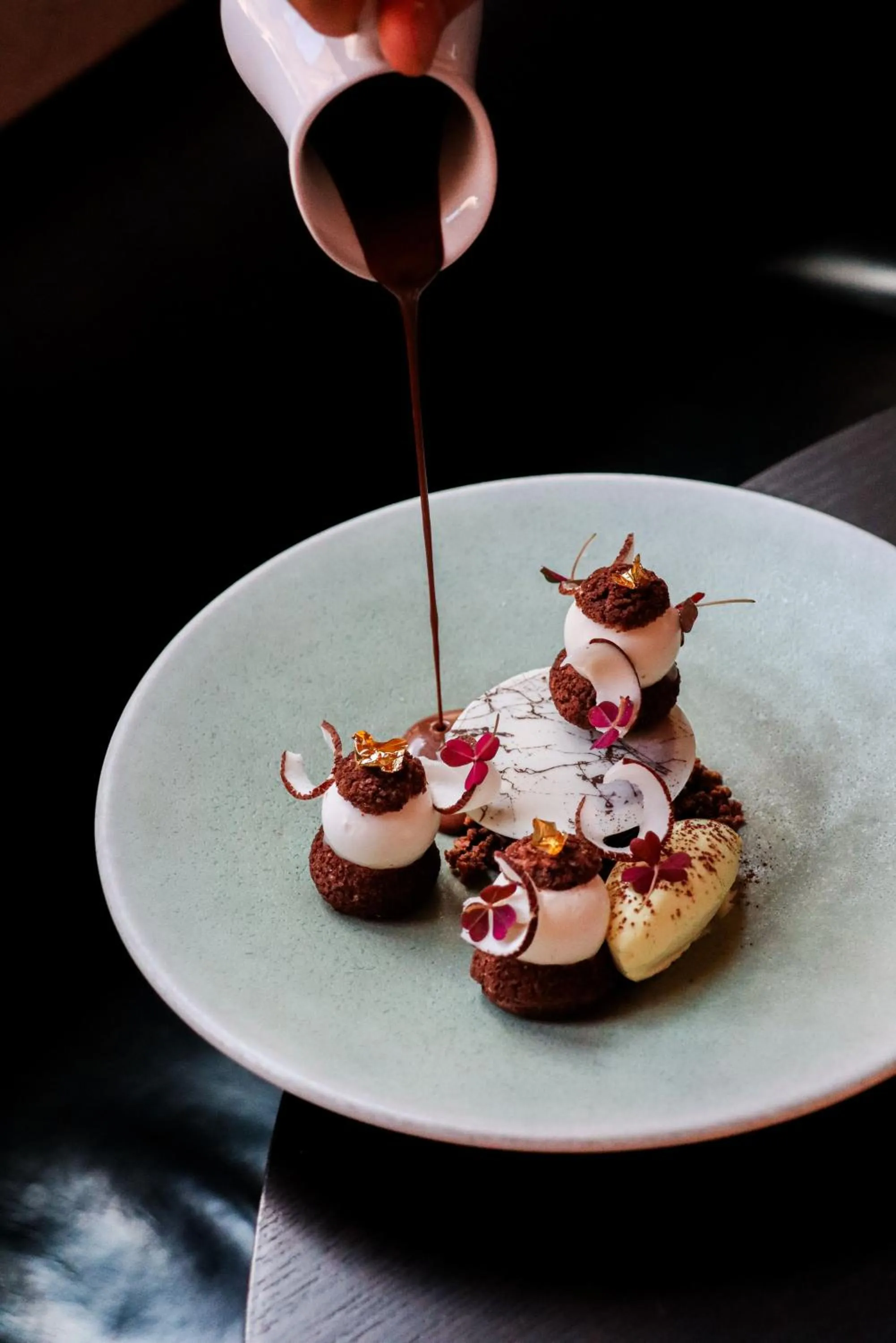 Restaurant/places to eat in Fourvière Hôtel