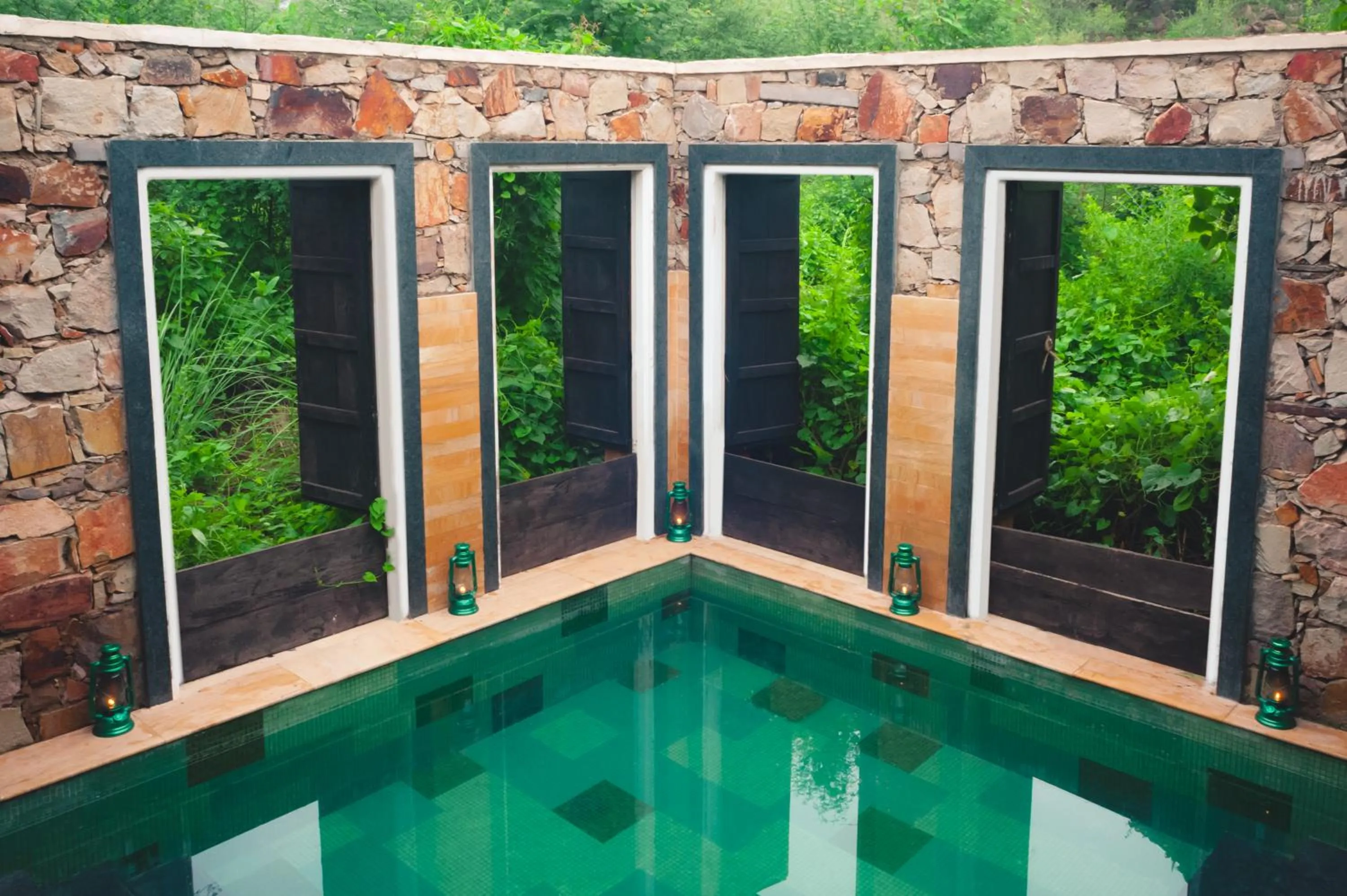 Swimming pool in Trees N Tigers Luxury Wildlife Lodge