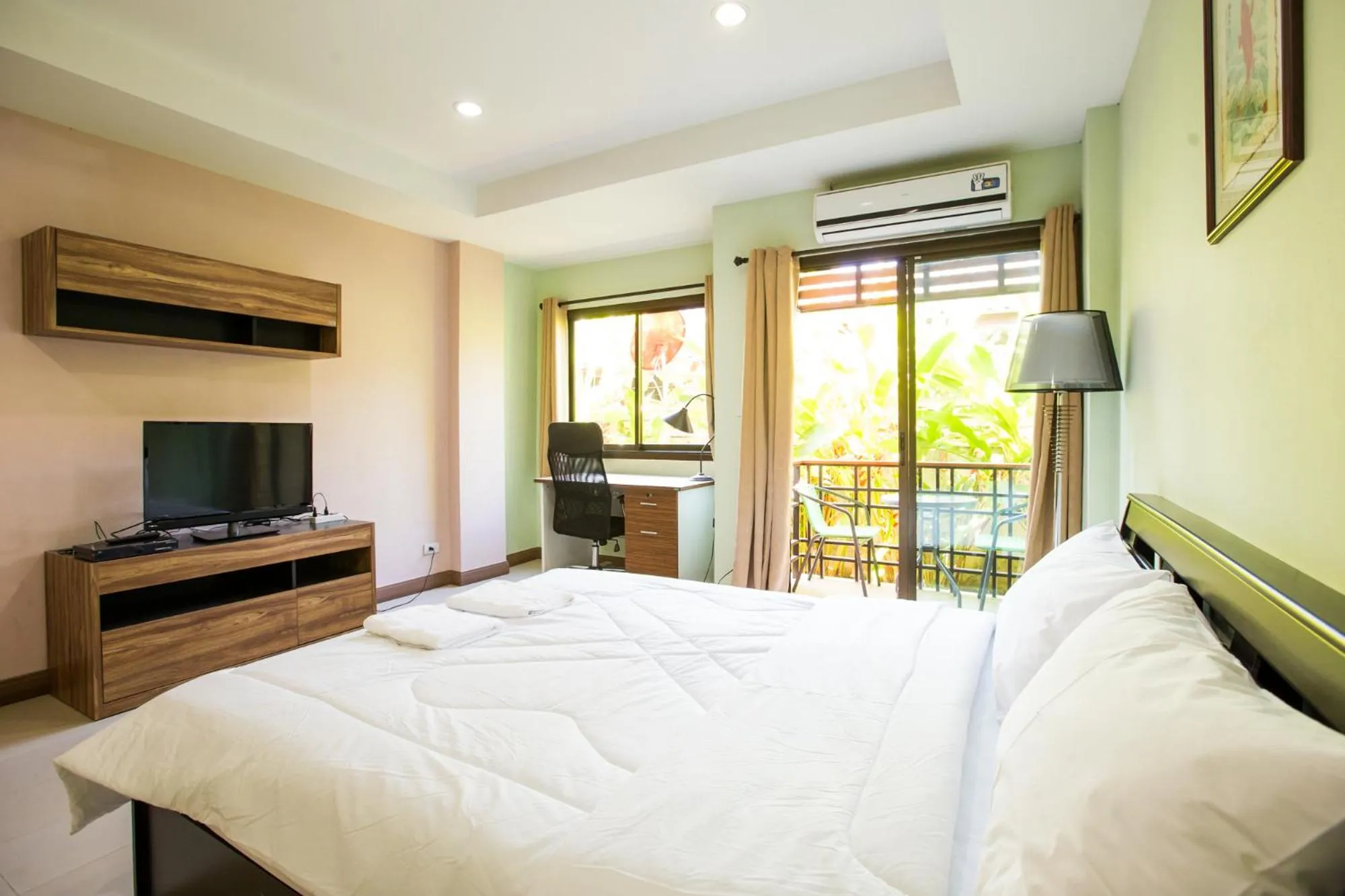Bed in Banlanna Hotel Lampang