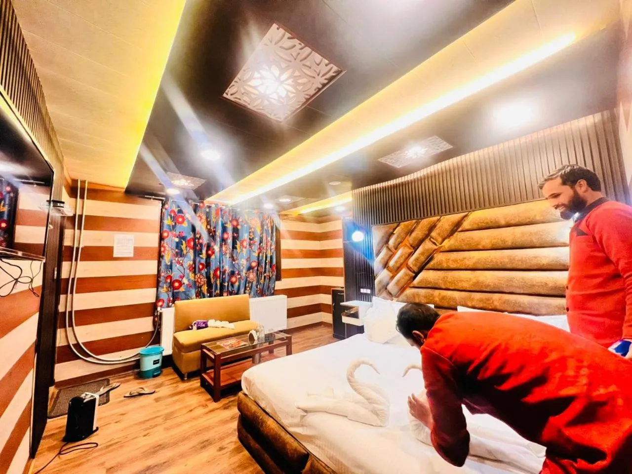 Bed in Pine View Resort