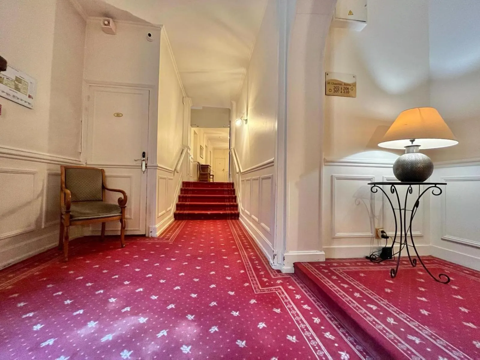 Property building in Logis Hôtel Le Rivage