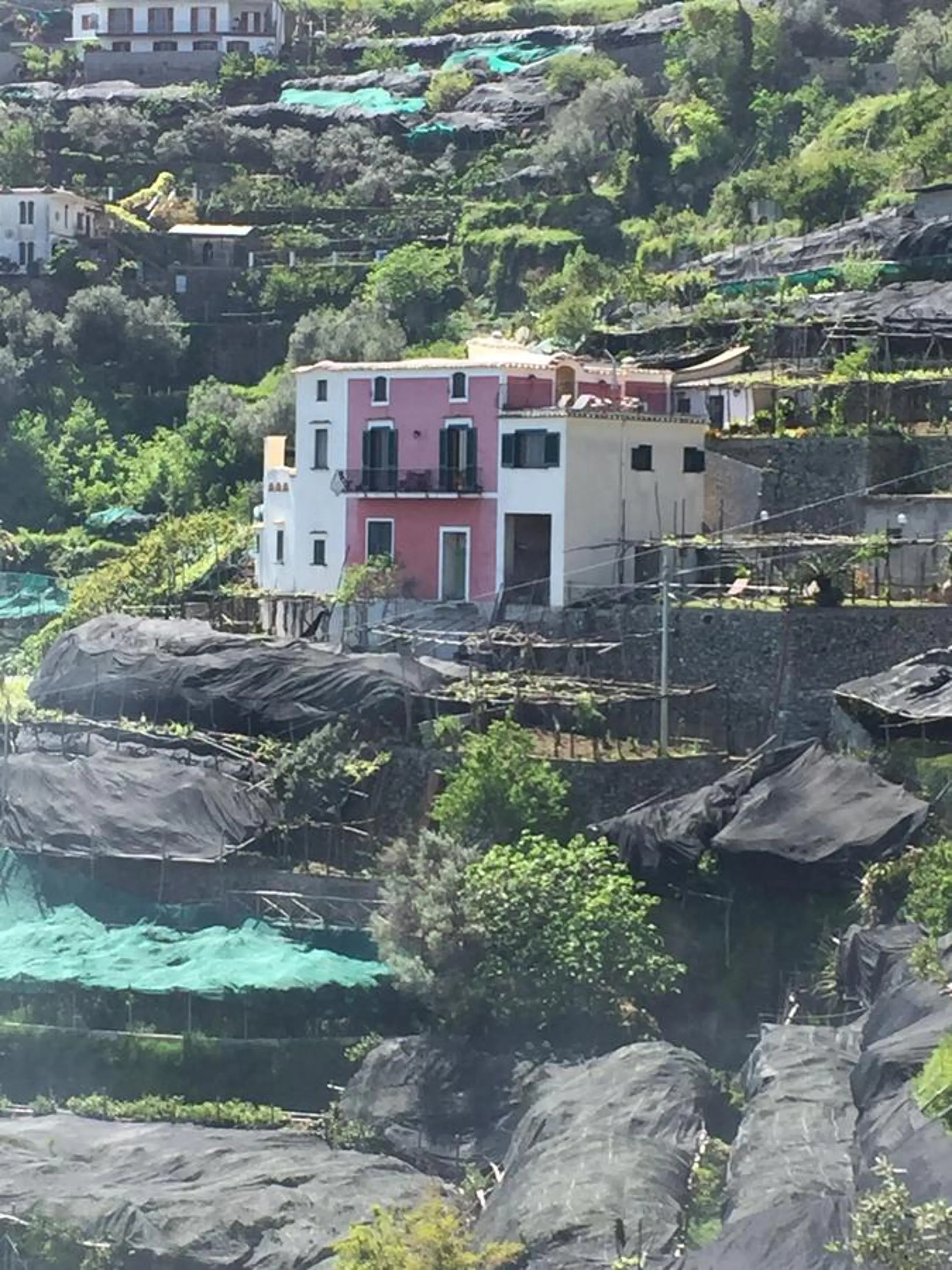 Property building in Casa Rossa