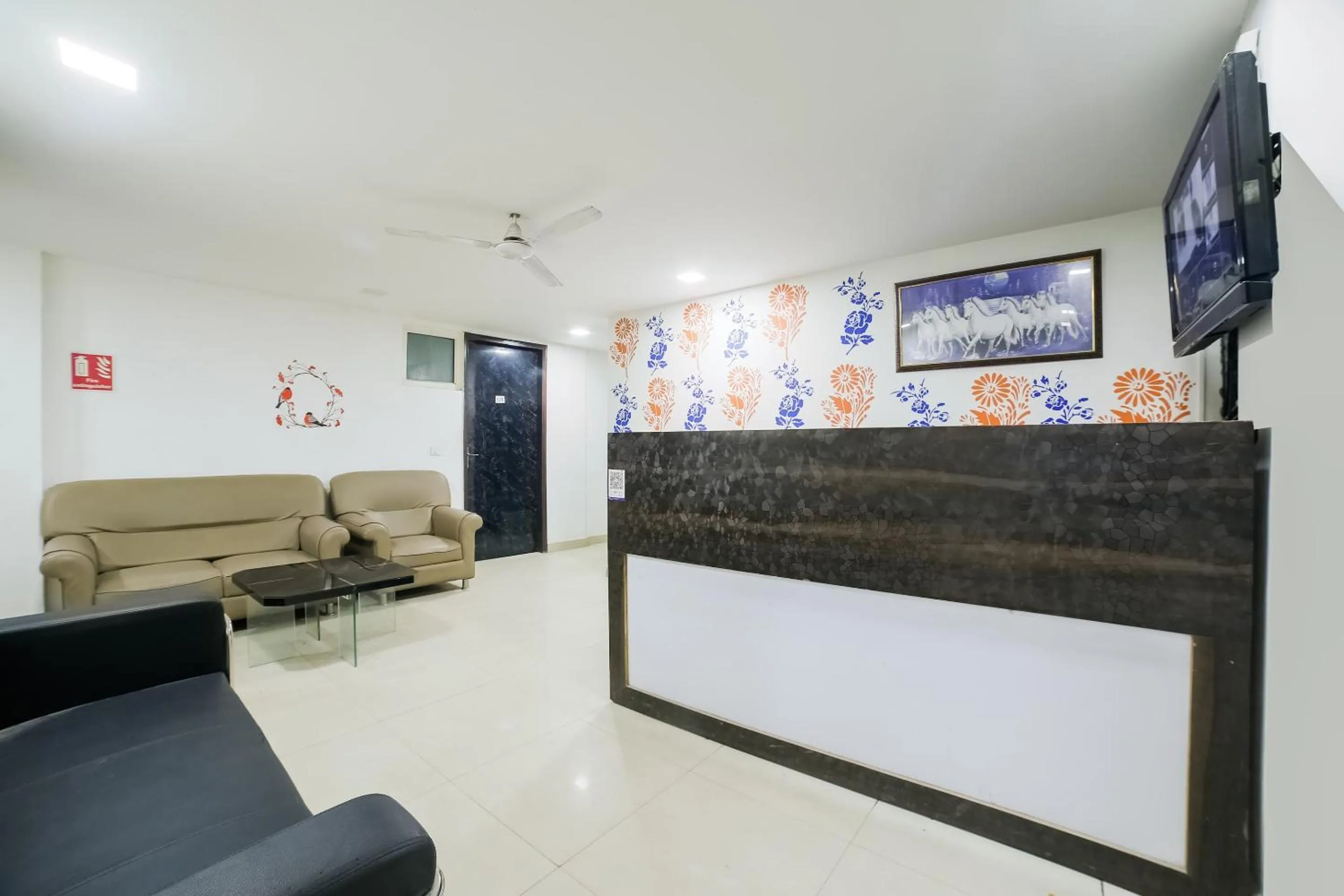 Lobby or reception in Hotel O by OYO My Comfortable